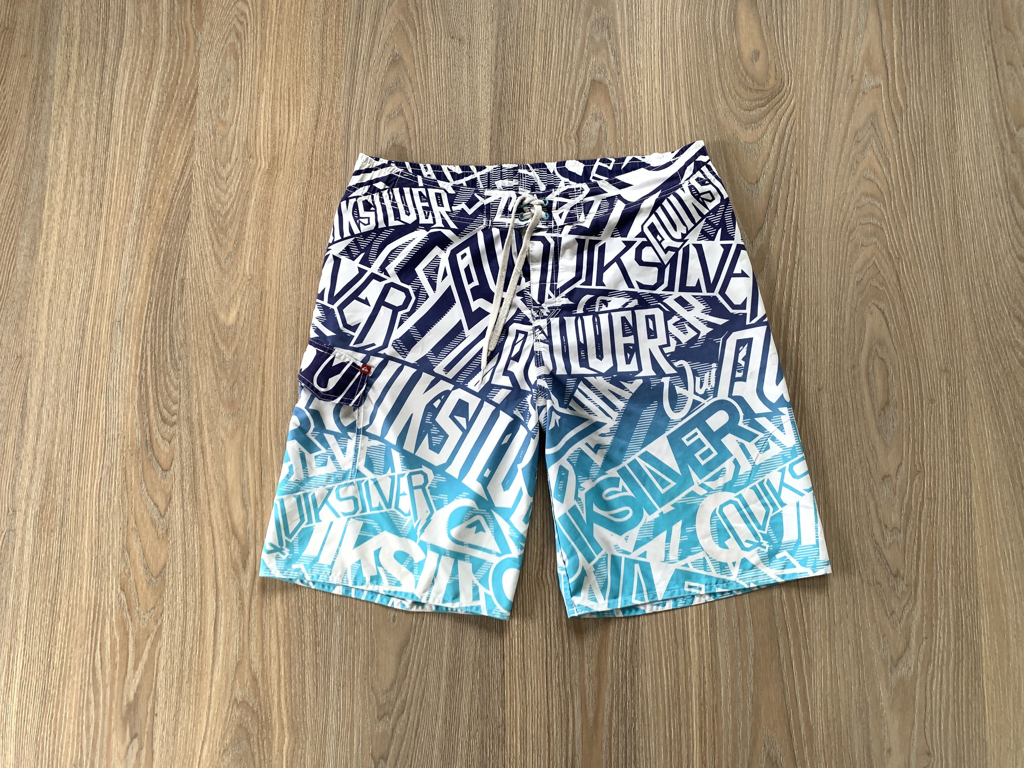 Quicksilver Quicksilver Beach Swim Shorts Size US 34 / EU 50 - 1 Thumbnail
