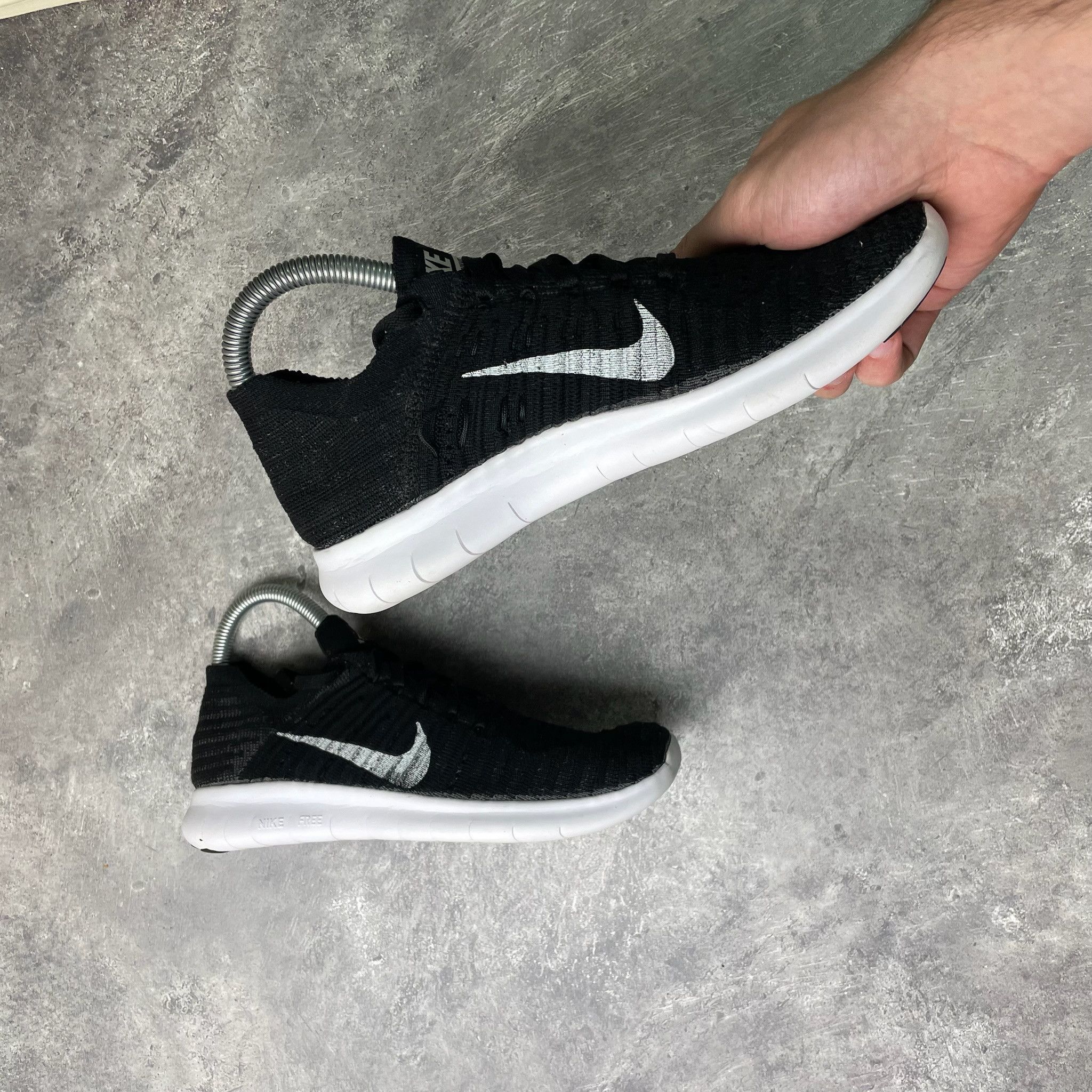 Nike Nike Free RN Flyknit Size US 7 / IT 37 - 3 Thumbnail