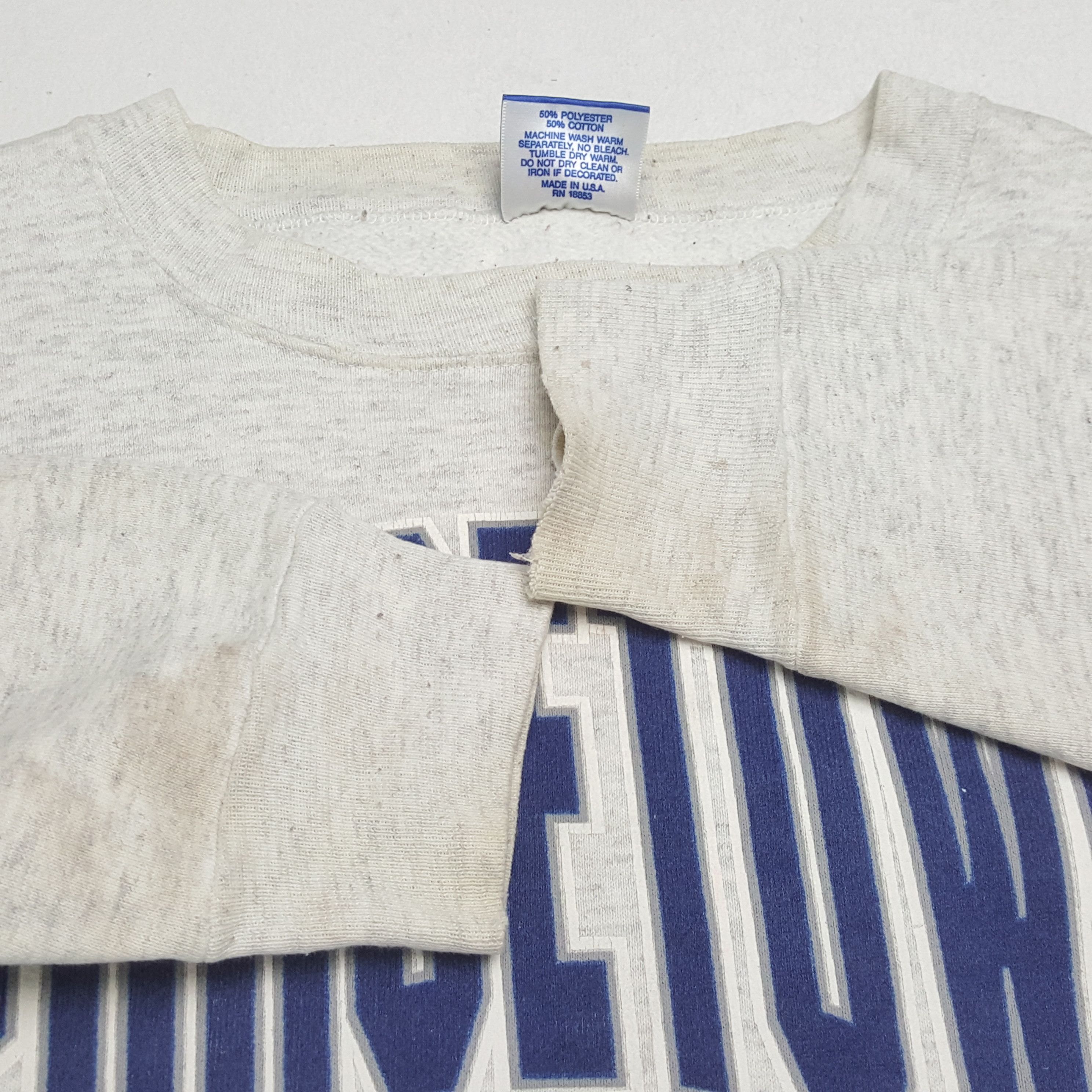Vintage GEORGETOWN HOYAS American Sports Style Vintage Sweatshirt Size US L / EU 52-54 / 3 - 7 Thumbnail