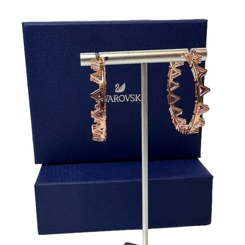 Swarovski Swarovski Ortyx hoop earrings Triangle cut, Pink Size ONE SIZE - 2 Thumbnail