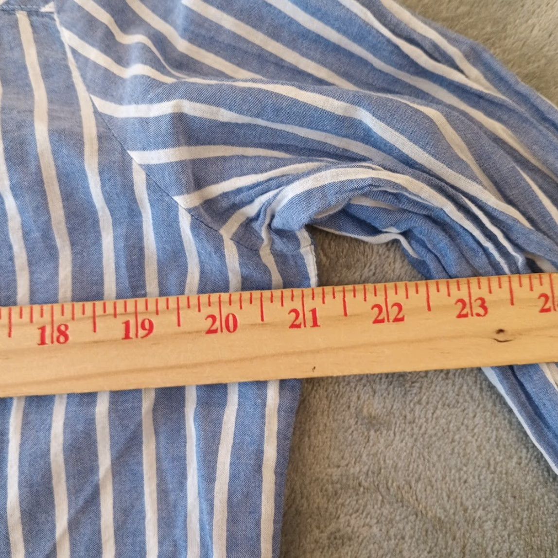 J.Crew J.Crew Shirt Womens Large Blue Striped Long Sleeve Button Up Lightweight Cotton Size L / US 10 / IT 46 - 7 Thumbnail