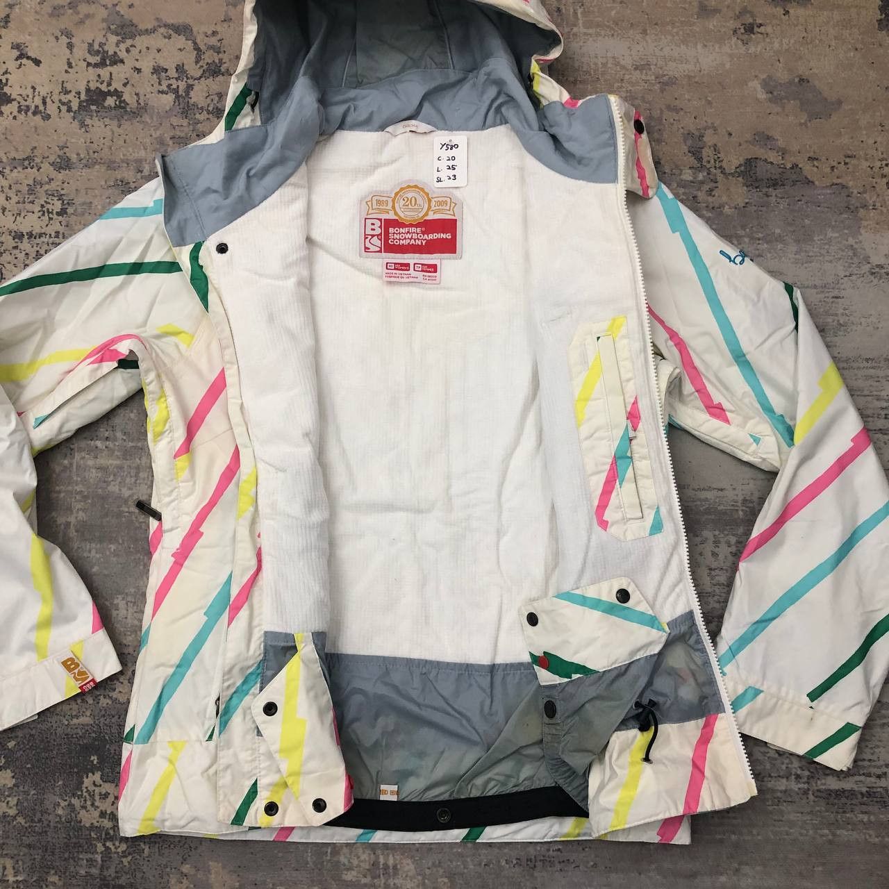 Bonfire Outerwear Y580 BONFIRE SNOWBOARD COMPANY SKI SNOW JACKETS Size XS / US 0-2 / IT 36-38 - 3 Thumbnail