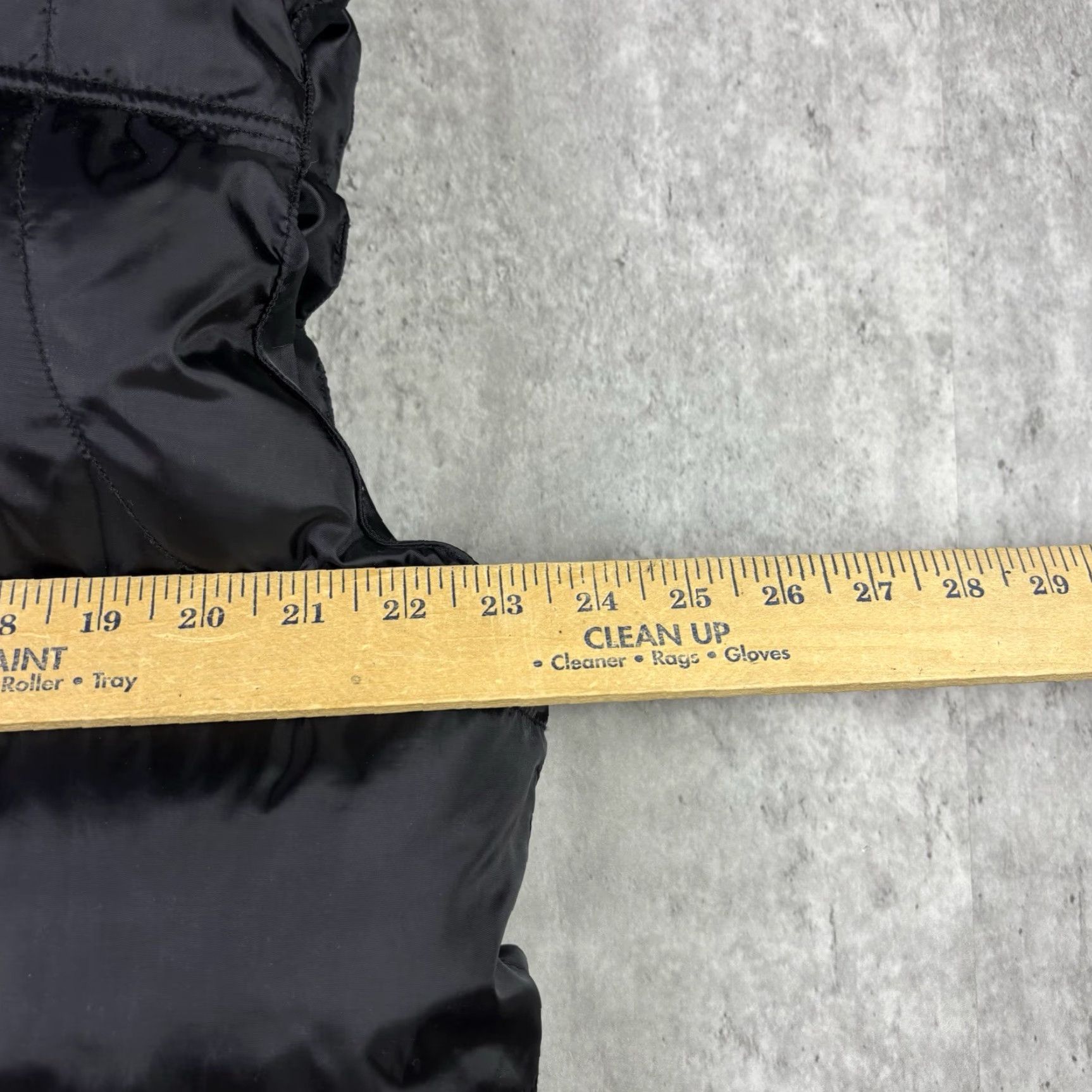 Southpole VINTAGE South Pole Vest Black Puffer Jacket L Men 90s 2000s Winter Zip Workwear Size US L / EU 52-54 / 3 - 3 Thumbnail