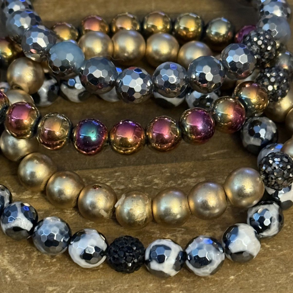 Other Metallic and hematite stackable beaded stretch bracelets Size ONE SIZE - 3 Thumbnail