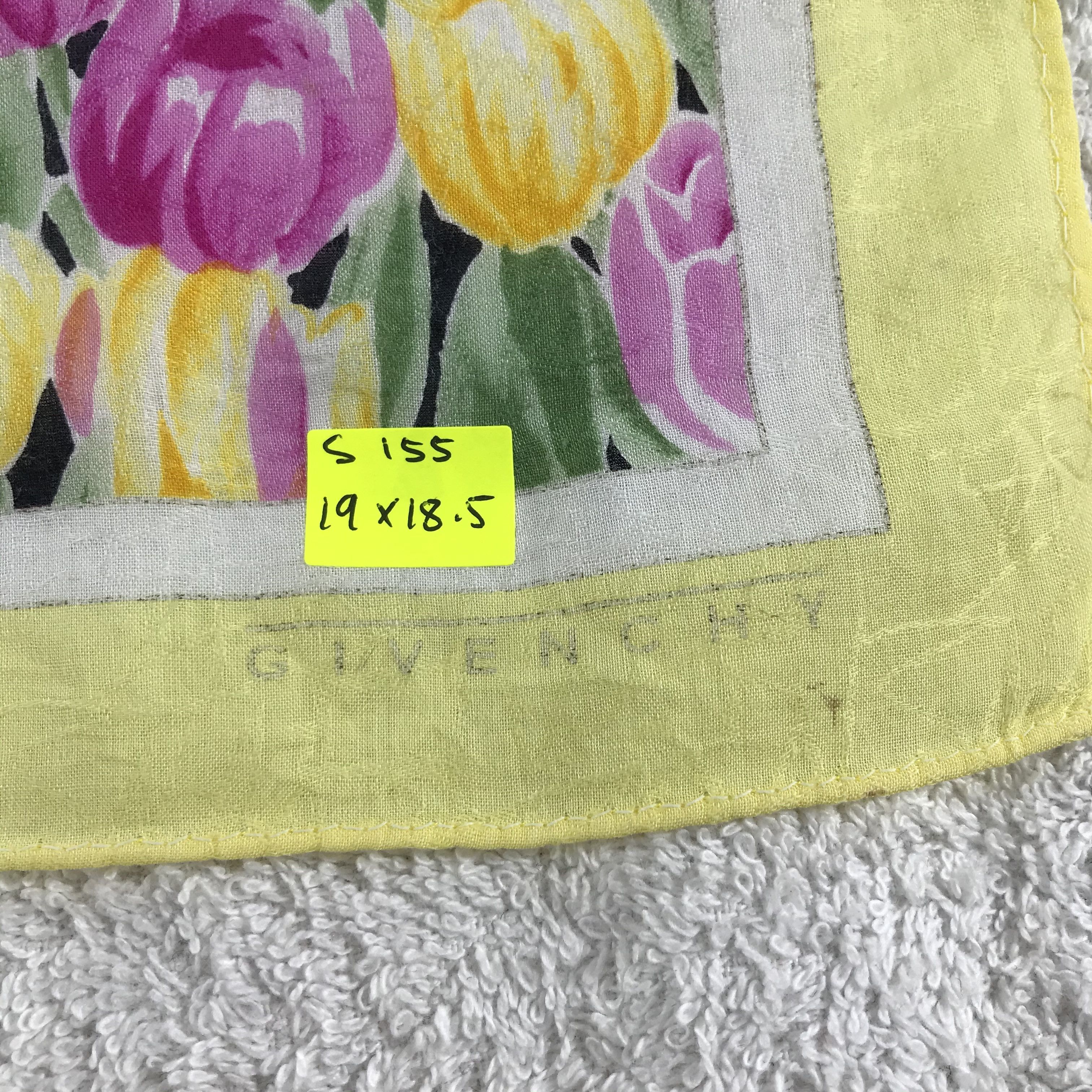 Vintage Givenchy Neckerchief / Bandana / Handkerchief Size ONE SIZE - 5 Thumbnail