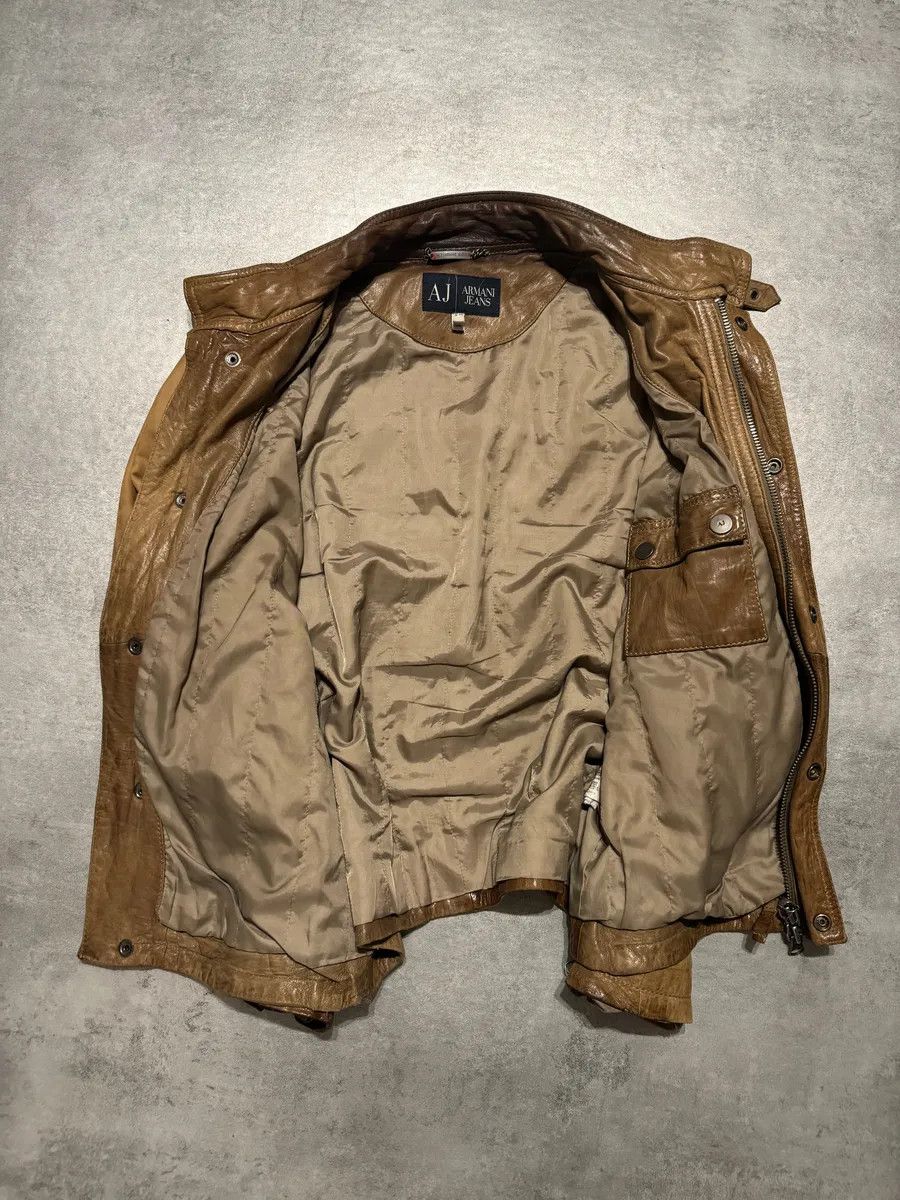 Armani 2000s Armani Padded Beige Leather Biker Jacket Size US M / EU 48-50 / 2 - 6 Thumbnail