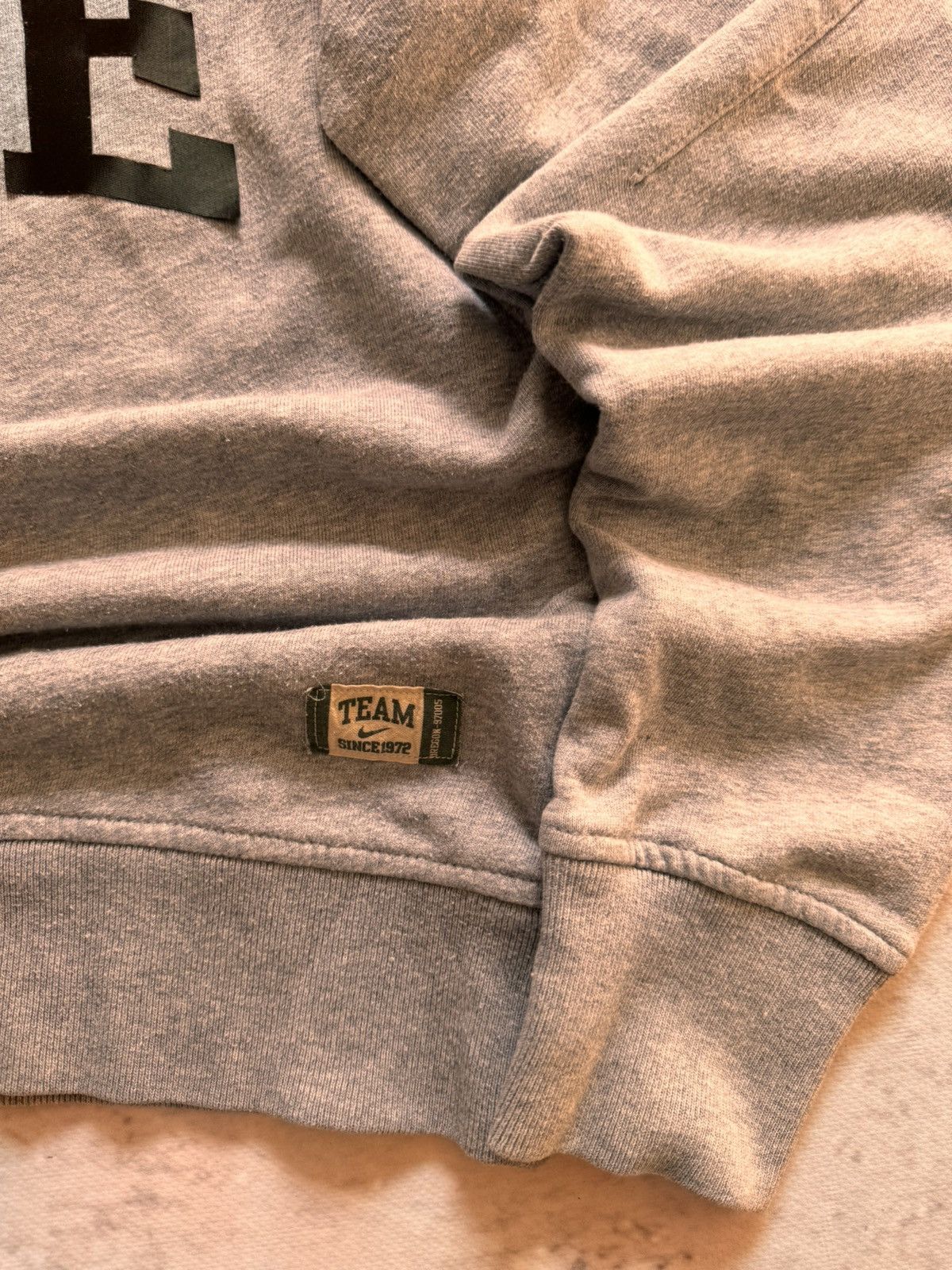 Nike × Vintage NIKE VINTAGE CENTER LOGO OVERSIZE BOXY SWEATSHIRT Size US S / EU 44-46 / 1 - 5 Thumbnail