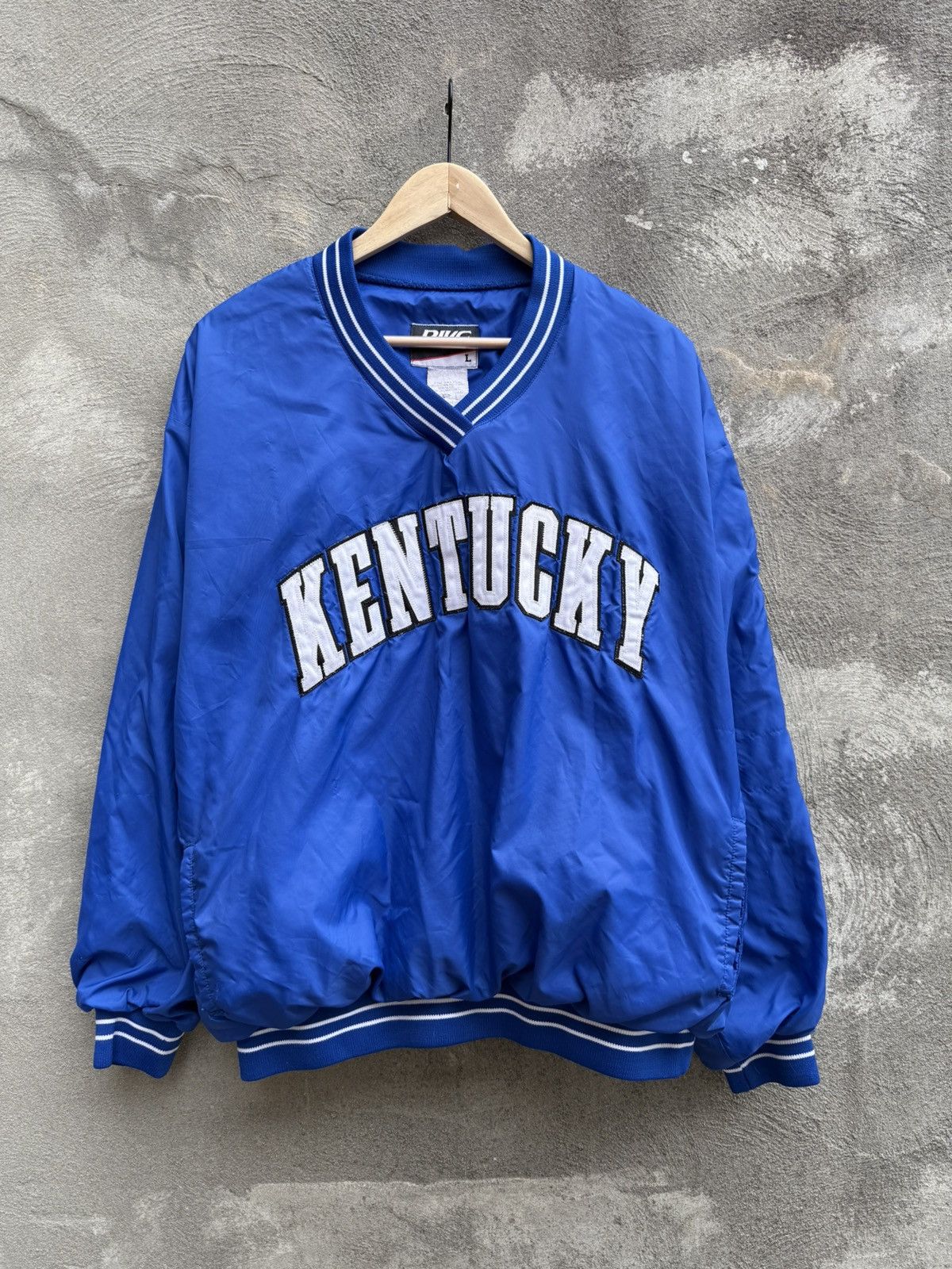 Other Vintage University of Kentucky sweatshirt Size US L / EU 52-54 / 3 - 3 Thumbnail