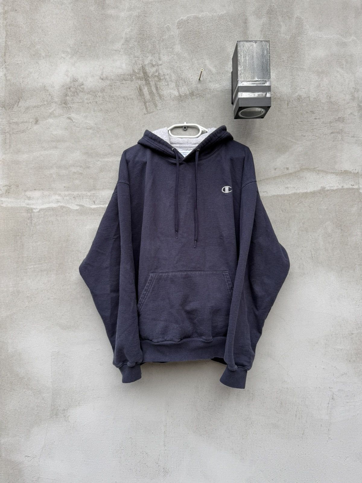 Champion Vintage Champion Sweatshirt Size US XL / EU 56 / 4 - 1 Thumbnail