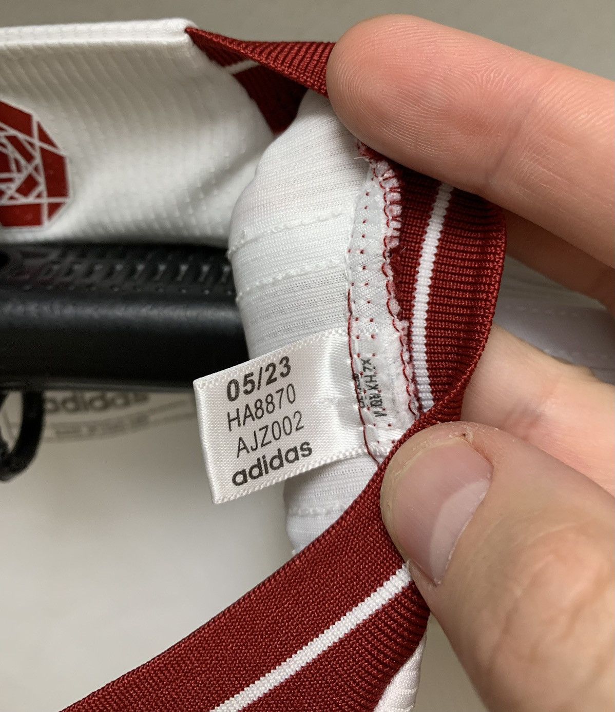 Adidas Manchester United adidas soccer jersey 2023 L white MANU Size US L / EU 52-54 / 3 - 7 Thumbnail
