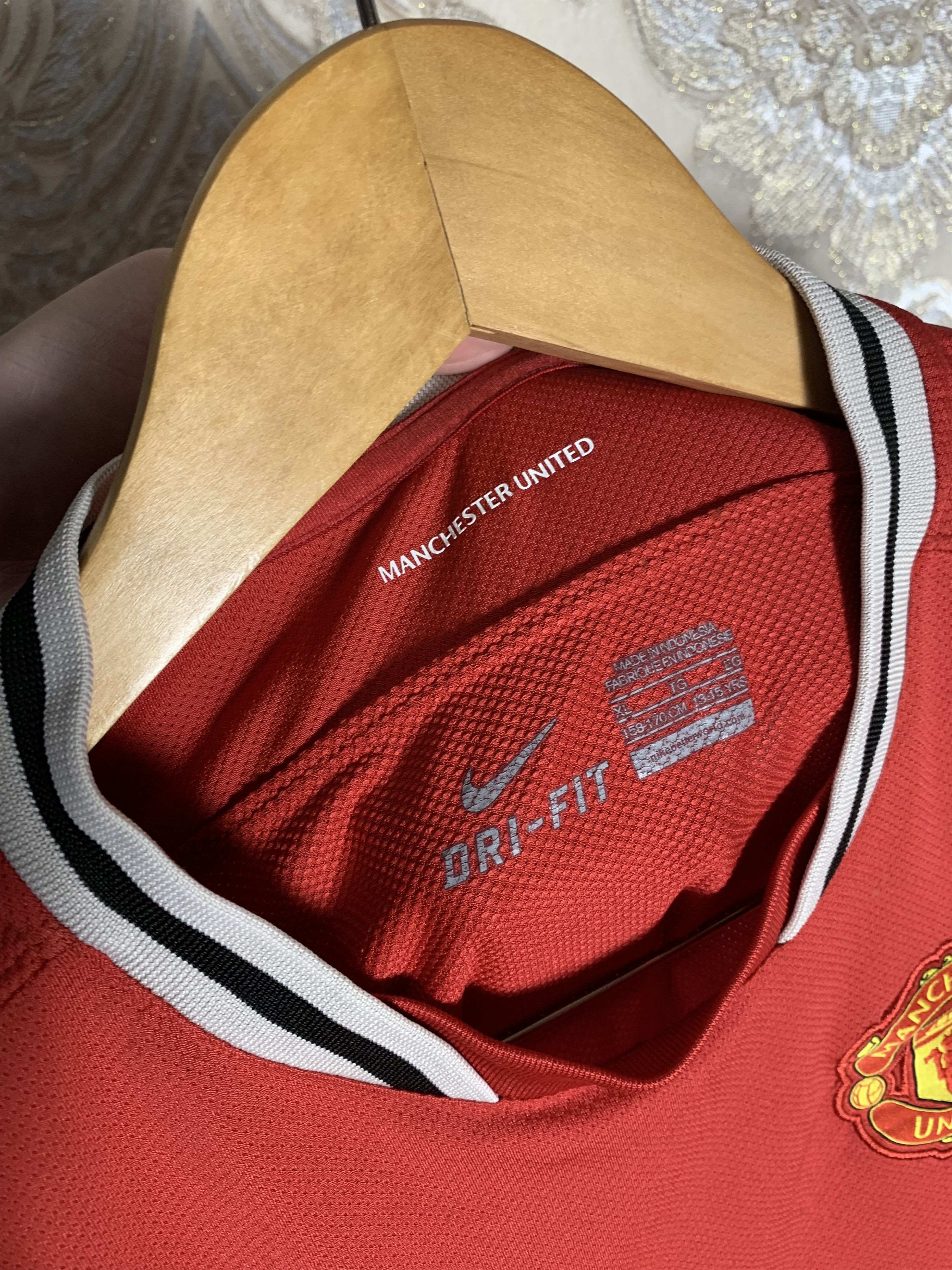 Nike VINTAGE NIKE FC MANCHESTER UNITED ENGLAND SOCCER JERSEY Y2K Size US S / EU 44-46 / 1 - 4 Thumbnail