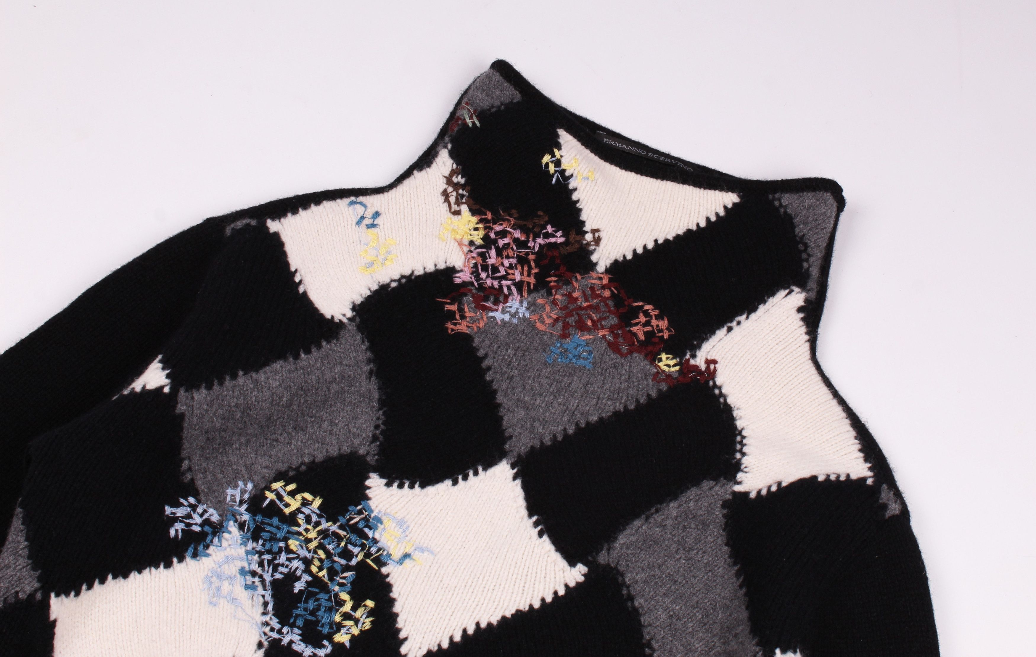 Ermanno Scervino × Vintage Vintage Ermanno Scervino Embroidered Wool Sweater Jumper Size M / US 6-8 / IT 42-44 - 2 Thumbnail