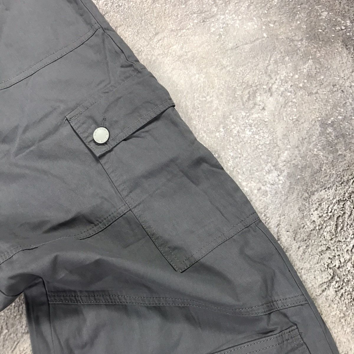 Vintage Y2K Baggy Cargo Pants Flared Parachute Streetwear Faded 29 Size US 29 - 4 Thumbnail