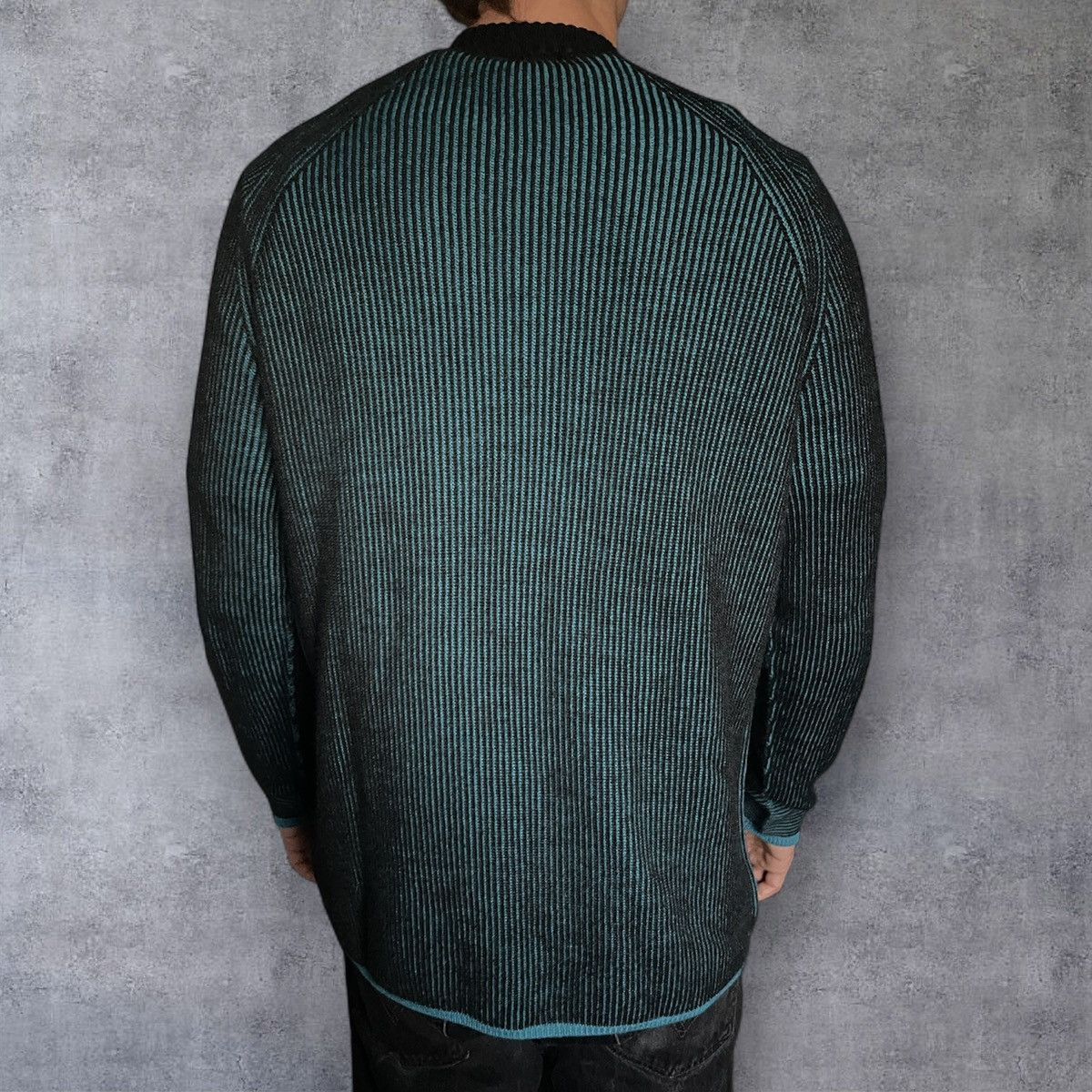 Diesel Diesel Men Archive Knit Grunge Punk Y2K Luxury Casual Knit Size US L / EU 52-54 / 3 - 5 Thumbnail