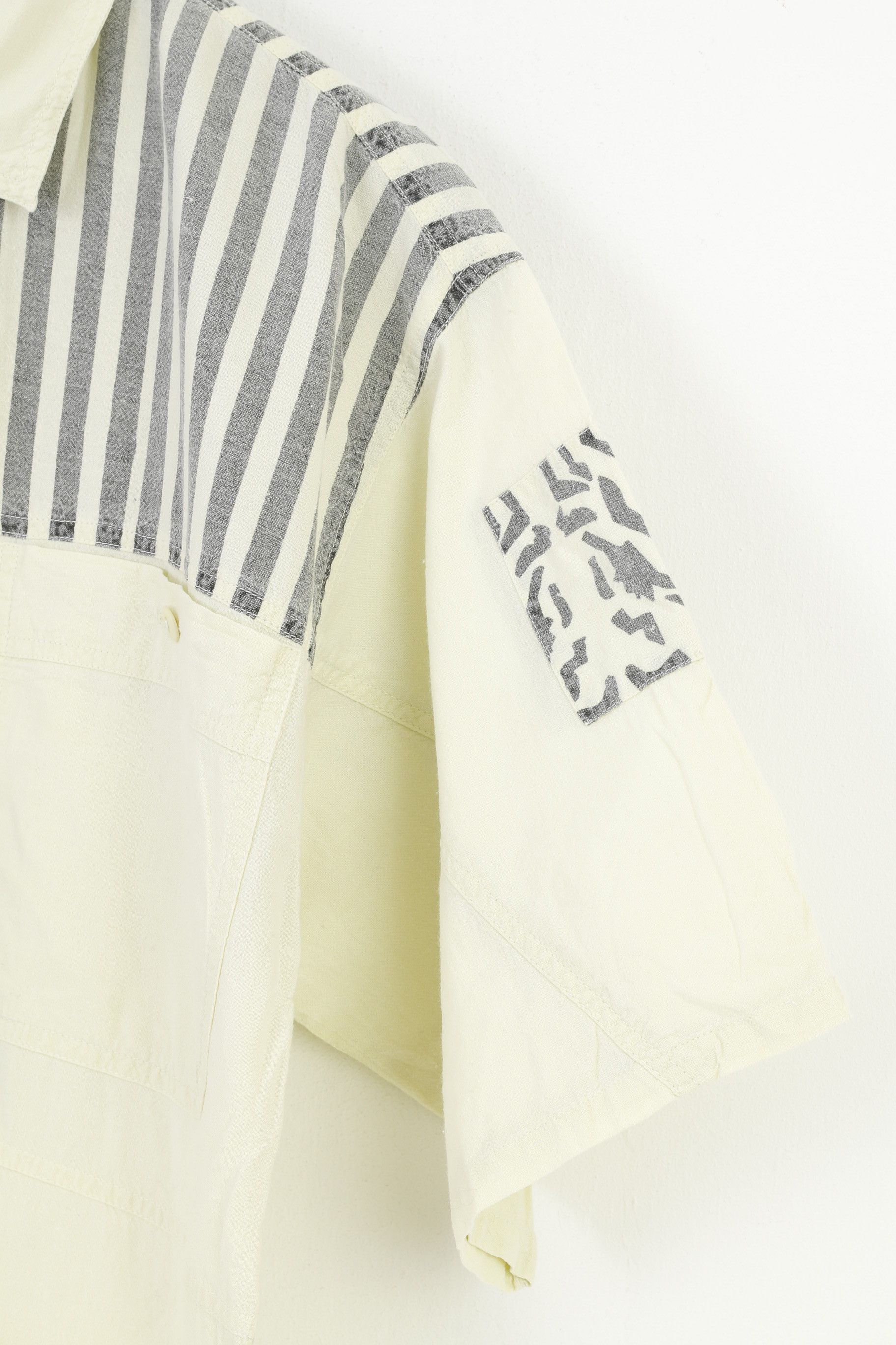 Vintage Vintage Men S Polo Shirt Yellow Cotton Detailed 90s 10921 Size US S / EU 44-46 / 1 - 3 Thumbnail