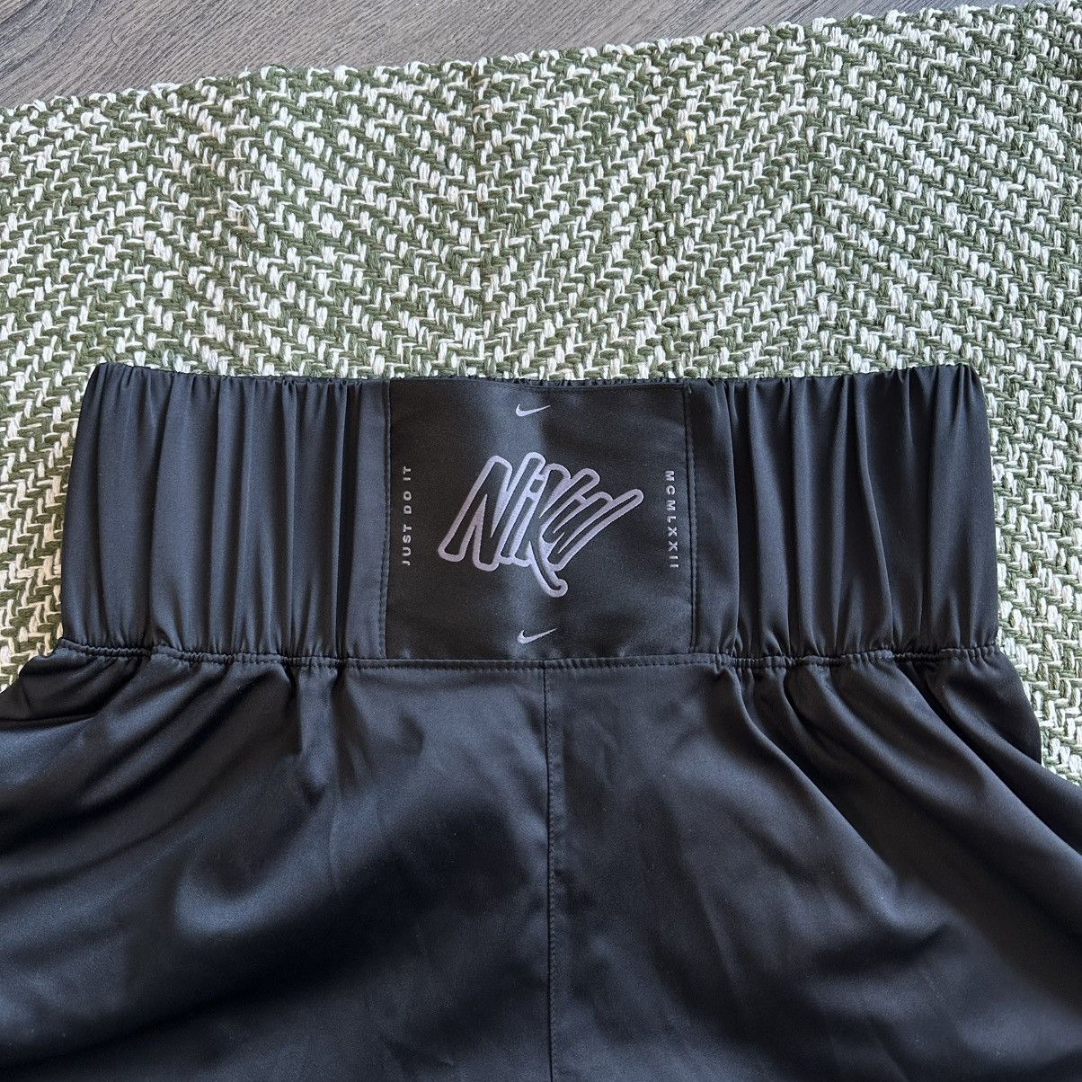 Nike Nike Women’s Dri-Fit Knockout Black Boxer Shorts Size 27" / US 4 / IT 40 - 2 Thumbnail