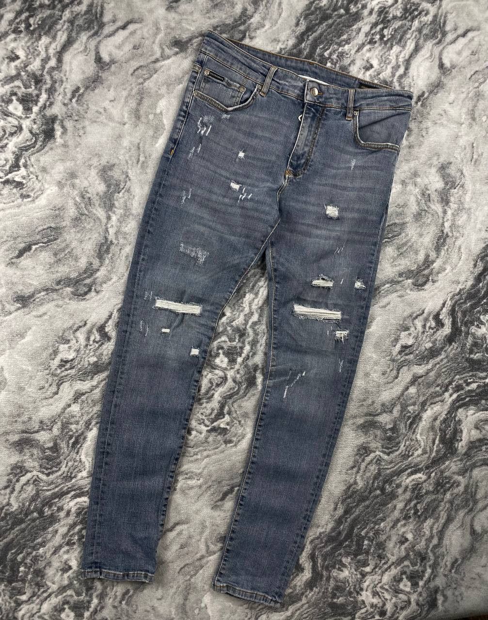 Dolce & Gabbana Vintage Dolce Gabbana Faded Denim Jeans Metal Logo Size US 34 / EU 50 - 8 Thumbnail