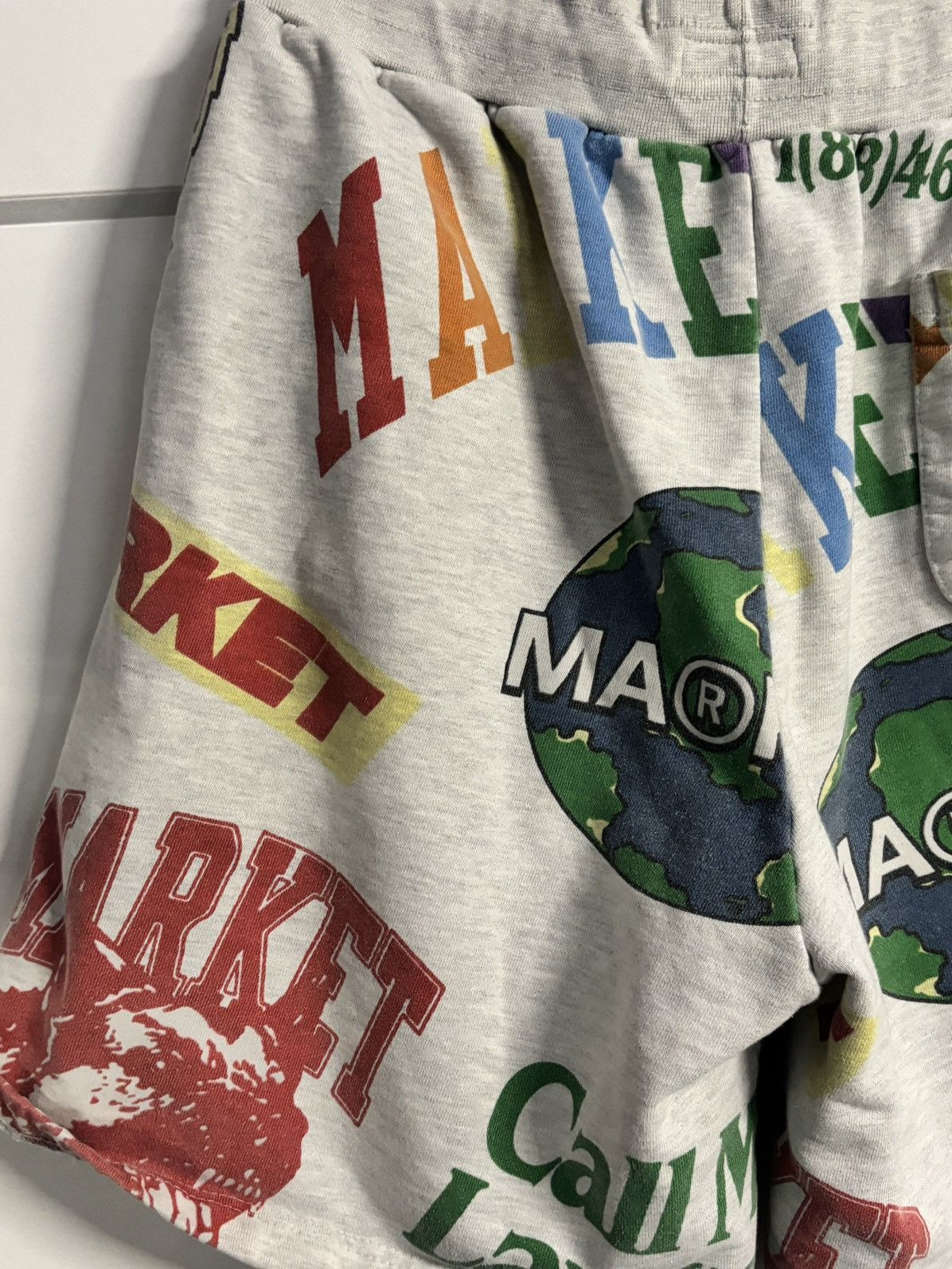 Market Call My Lawyer MA@KET Shorts Size US 32 / EU 48 - 4 Thumbnail