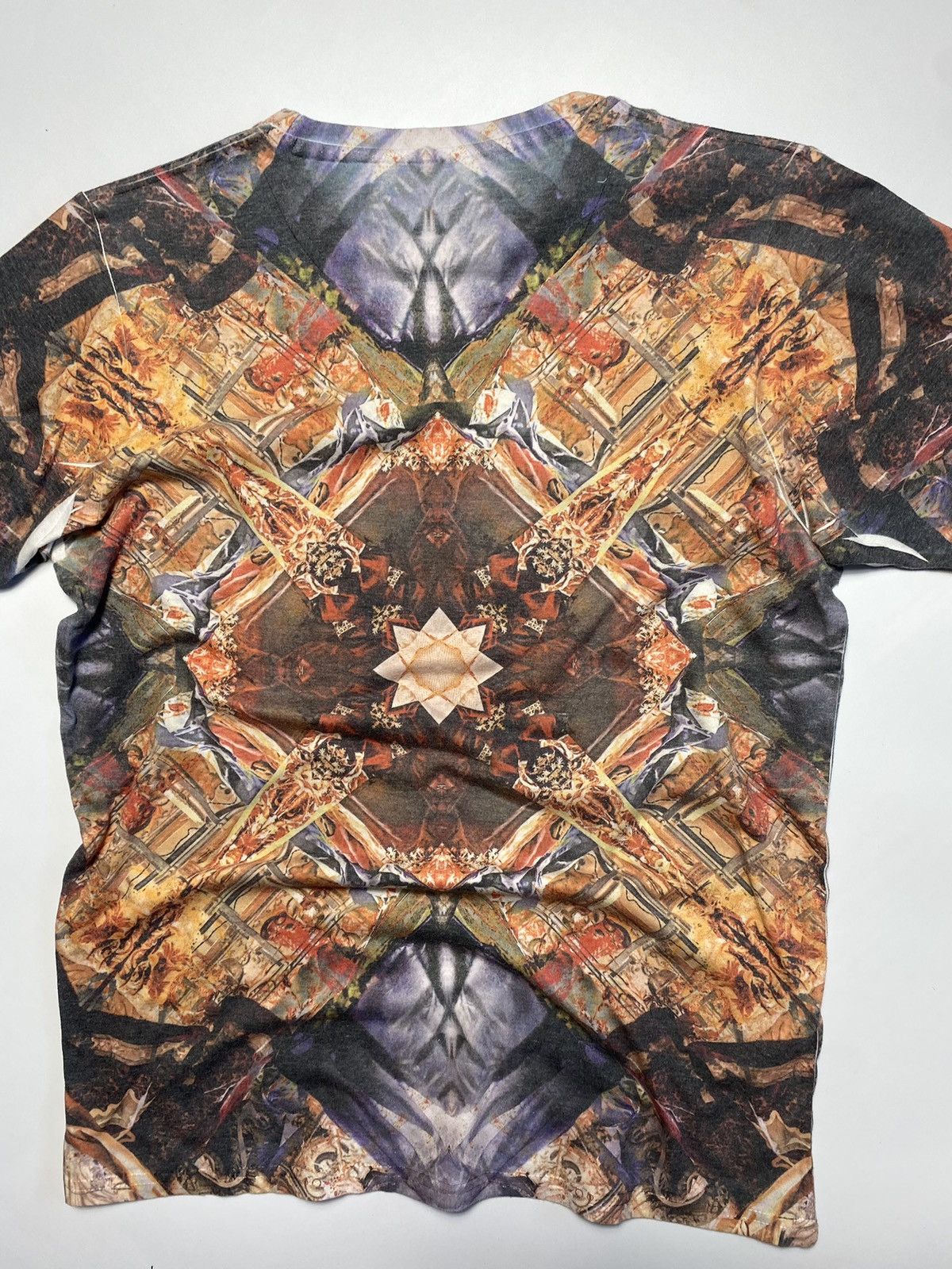Band Tees Vintage Y2k Beyonce full print t-shirt size S Size US S / EU 44-46 / 1 - 9 Thumbnail