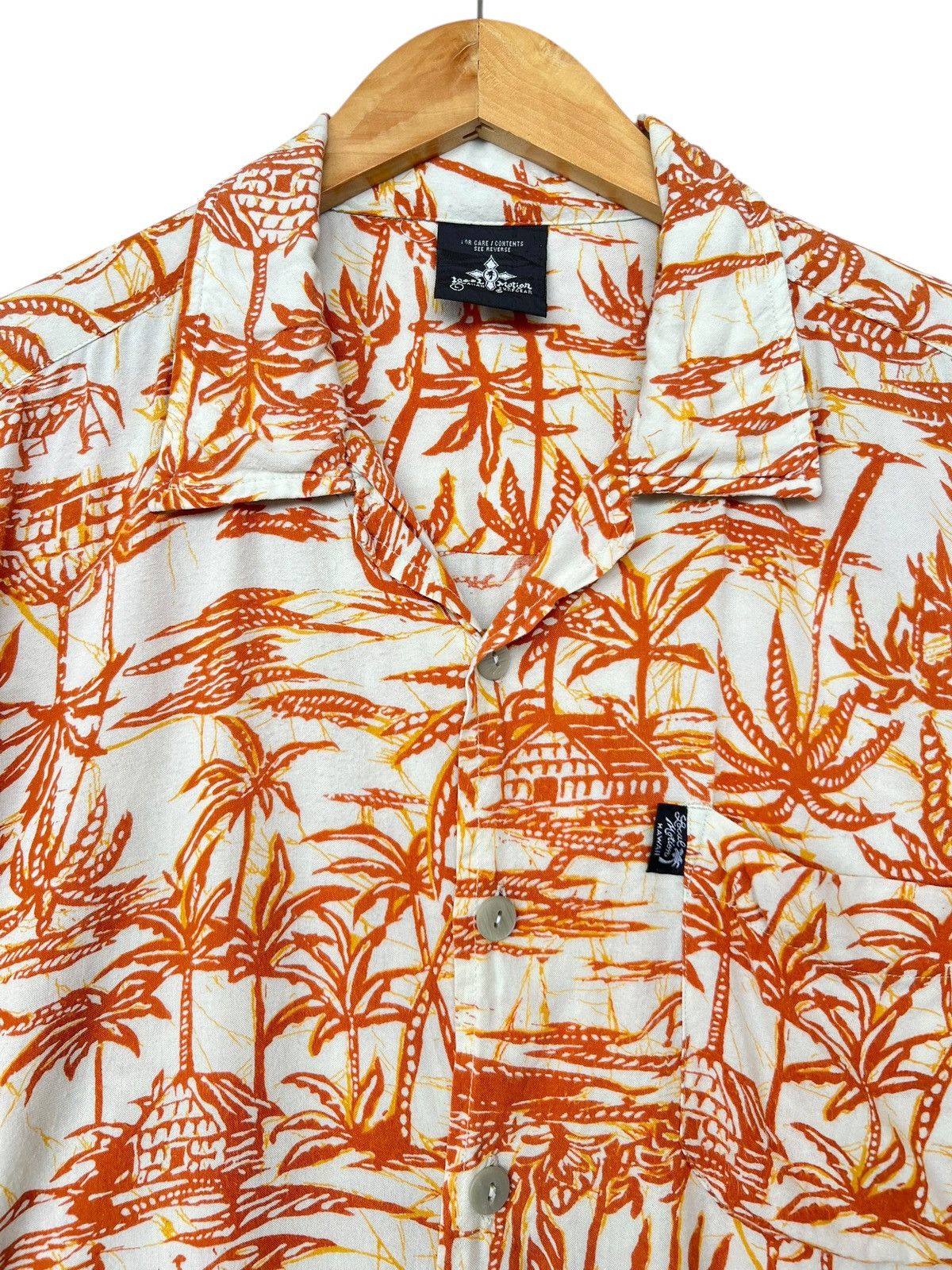 Vintage Vintage Local Motion Hawaiian Floral Beach Shirt Size US XL / EU 56 / 4 - 3 Thumbnail