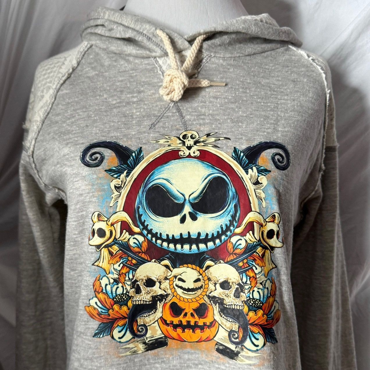 Nordstrom Night Before Christmas, Halloween Theme Asymmetrical Hoodie Size M / US 6-8 / IT 42-44 - 7 Thumbnail