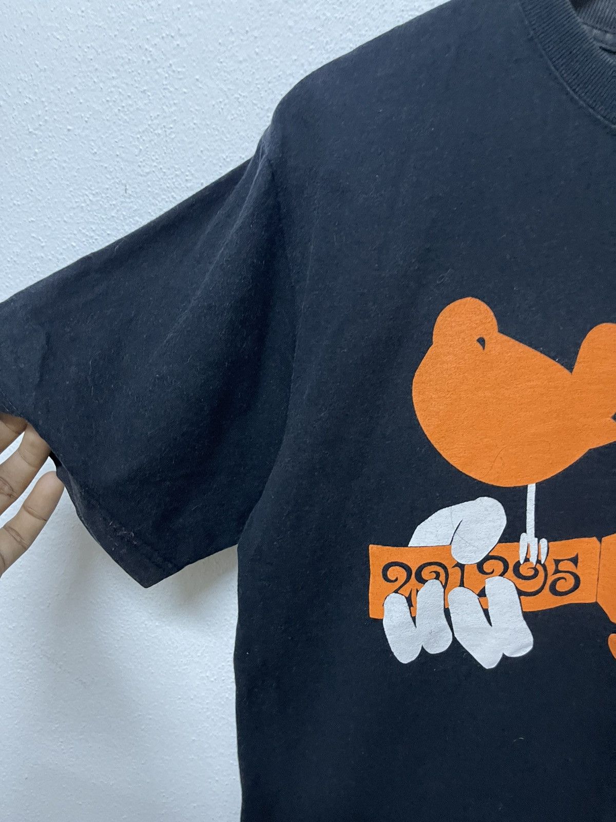 Vintage 90s 291295 HOMME LOVE PEACE TSHIRT RARE Size US M / EU 48-50 / 2 - 7 Thumbnail