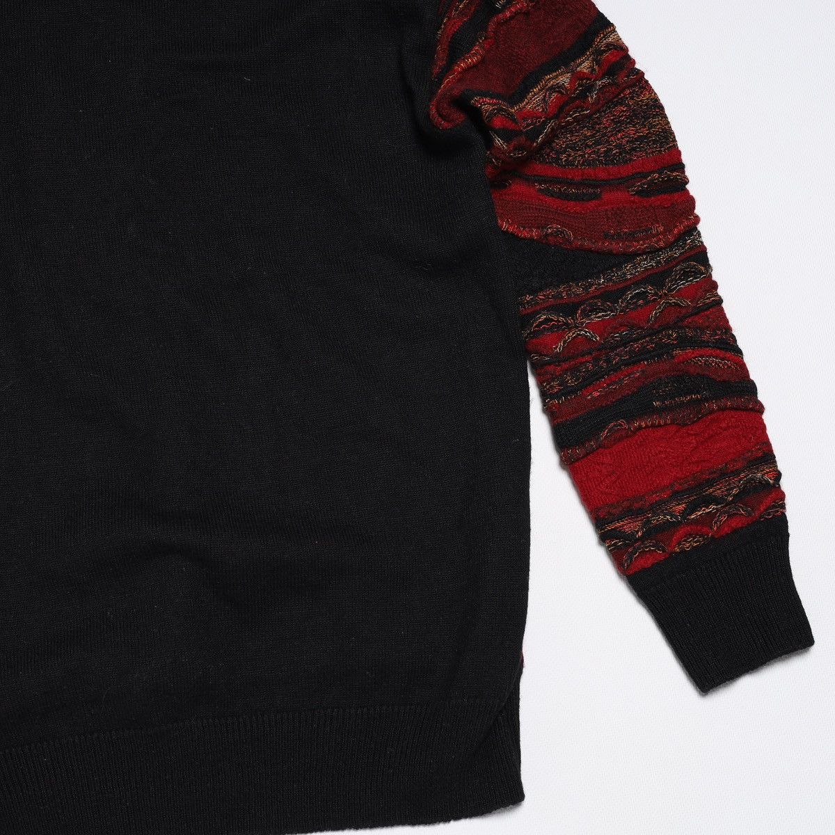 Carlo Colucci Carlo Colucci Wool Australian Red Pattern Sweater Size L / US 10 / IT 46 - 7 Thumbnail
