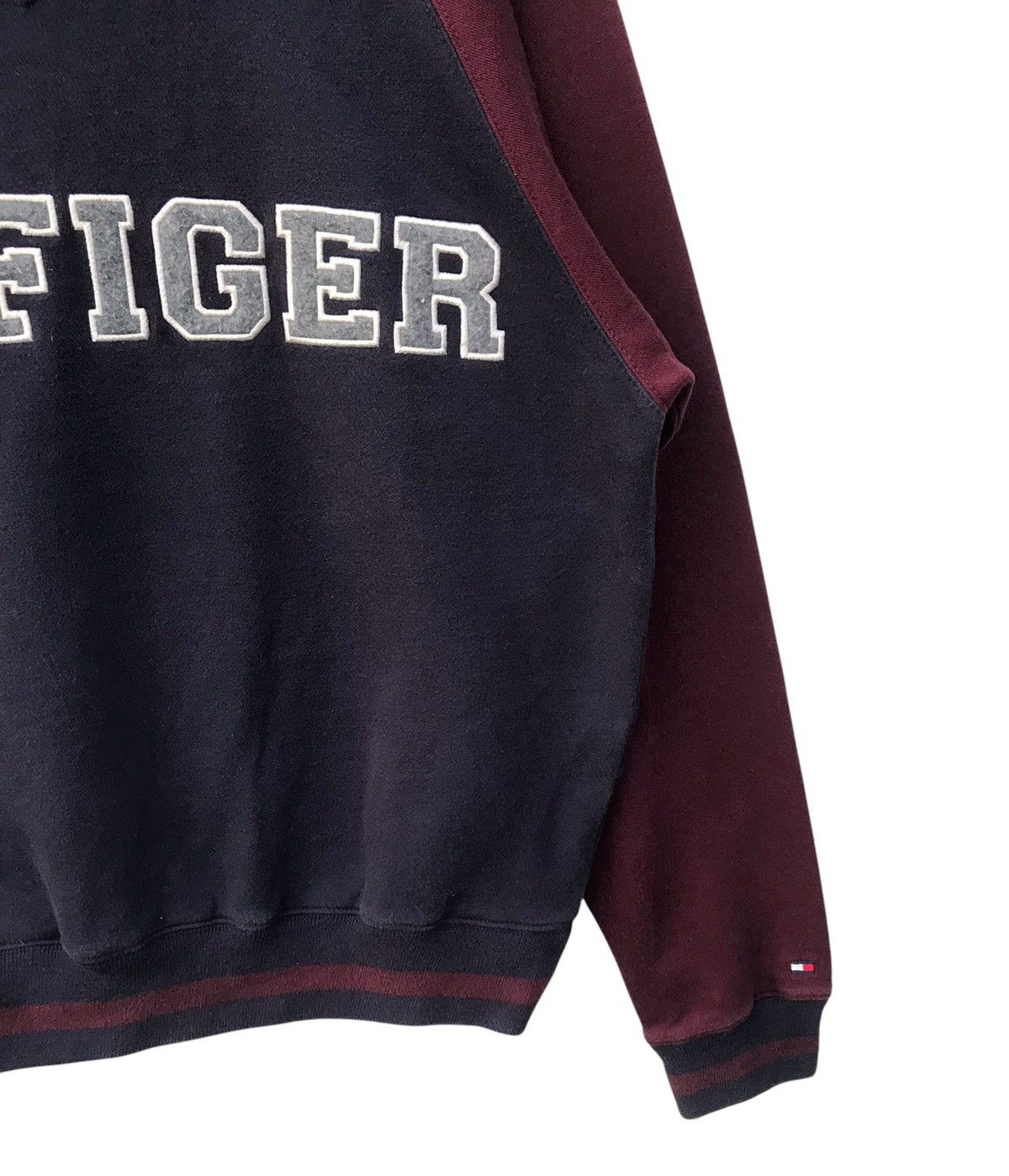 Tommy Hilfiger Vintage Tommy Hilfiger Spellout Sun Faded Sweatshirt Size US M / EU 48-50 / 2 - 4 Thumbnail
