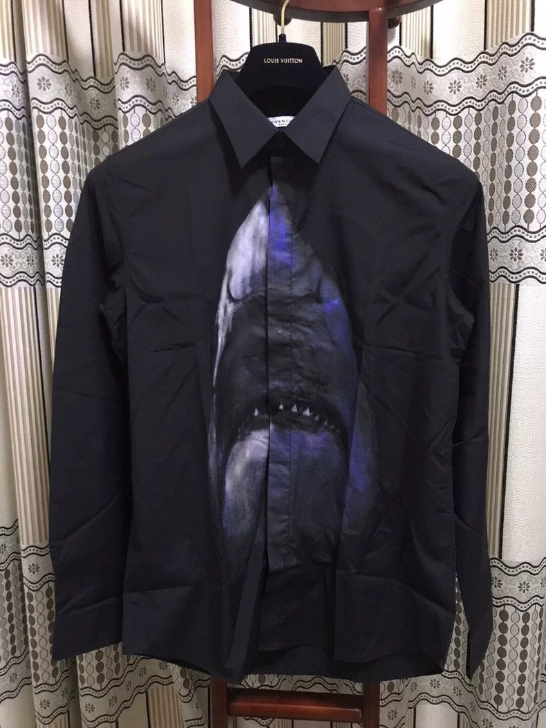 Givenchy Givenchy Size40 shark shirt Size US M / EU 48-50 / 2 - 1 Thumbnail