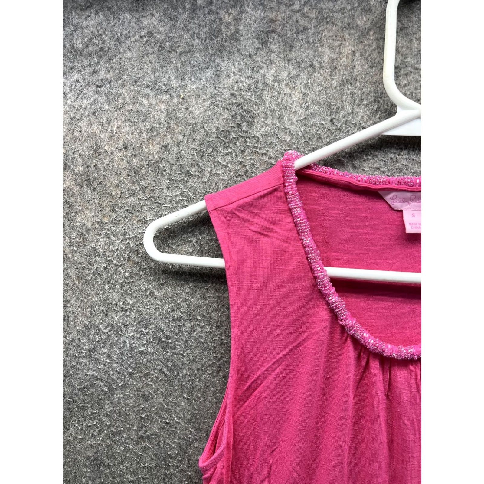 Lilly Pulitzer Lilly Pulitzer Tank Womens Small Beaded Scoop Neck Sleeveless Jersey Pink Tank Top Womens Small Beaded Scoop Neck Sleeveless Jersey Pink Size S / US 4 / IT 40 - 5 Thumbnail