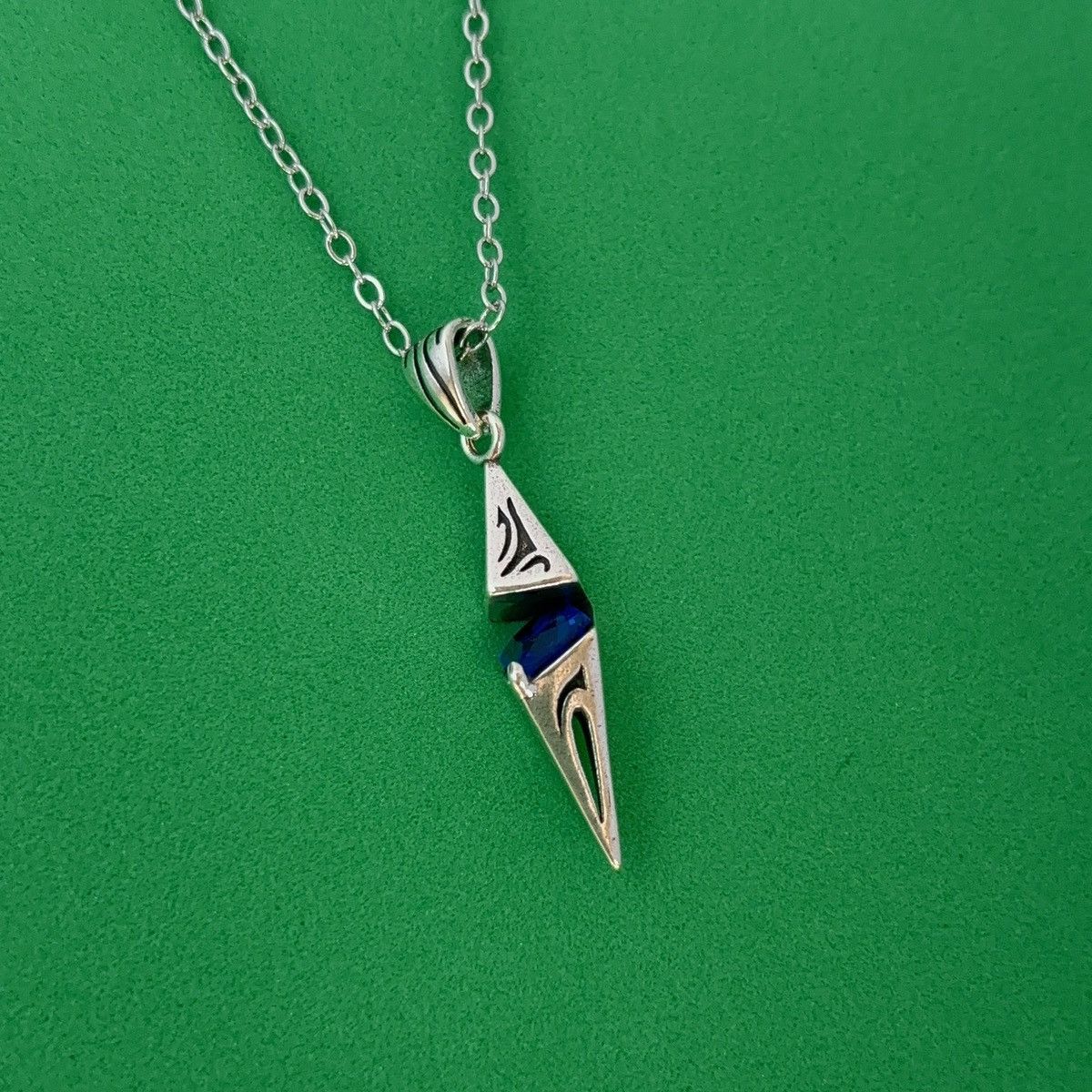 Other Geometric Rhombus Pendant Necklace for Men Women Size ONE SIZE - 2 Thumbnail