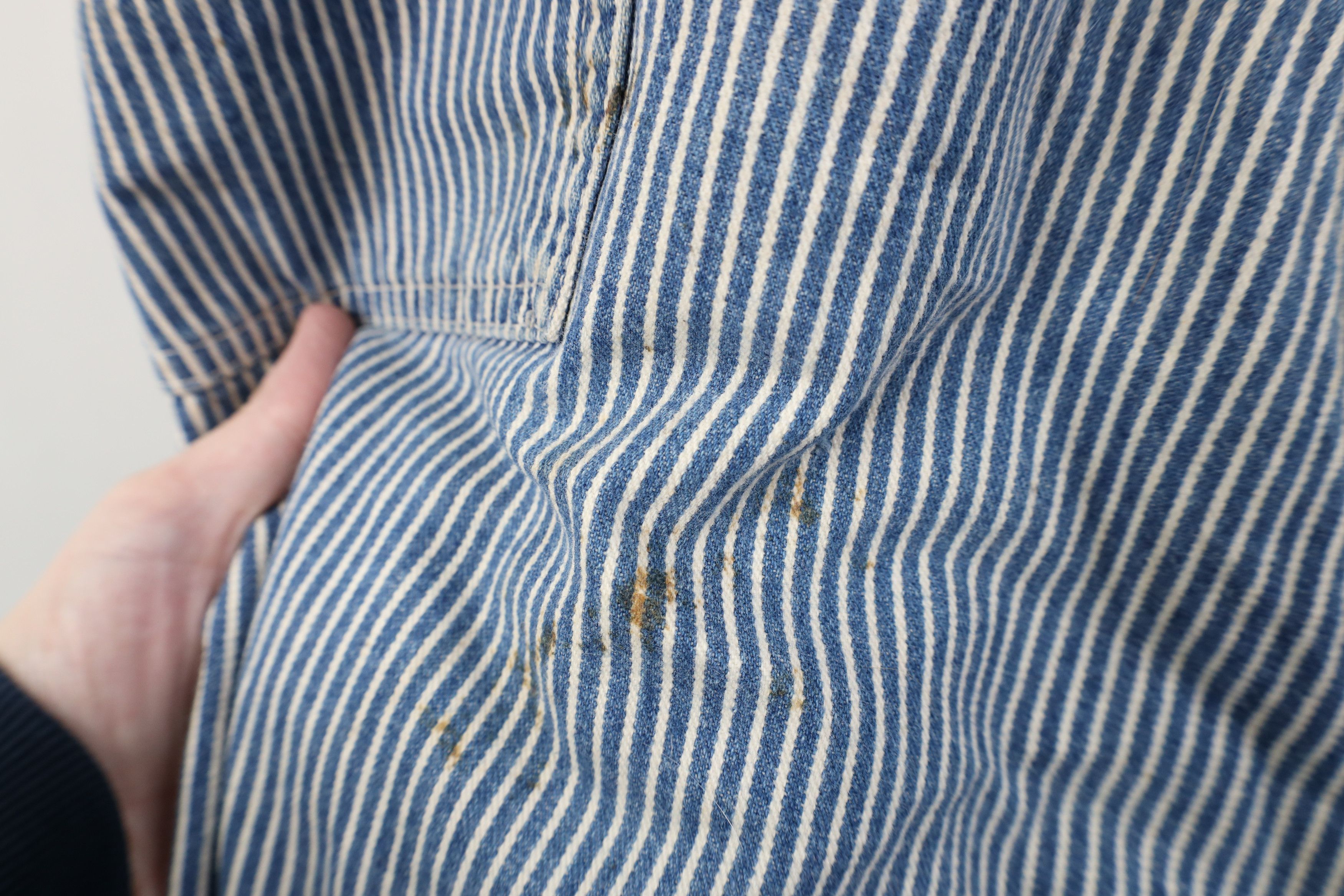 Oshkosh Vintage 70s OshKosh B'Gosh Hickory Striped Overalls Size US 36 / EU 52 - 15 Thumbnail