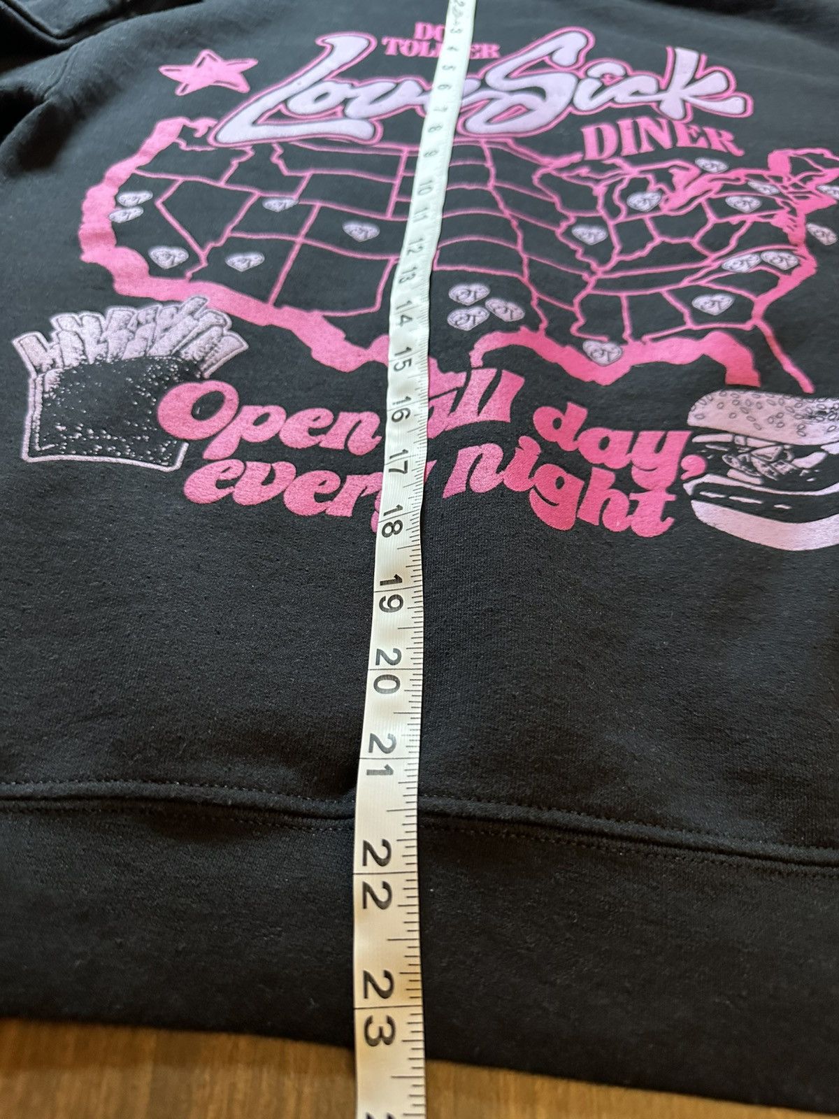 Rap Tees RARE Don Toliver Love Sick Diner Tour Hoodie Size US S / EU 44-46 / 1 - 7 Thumbnail