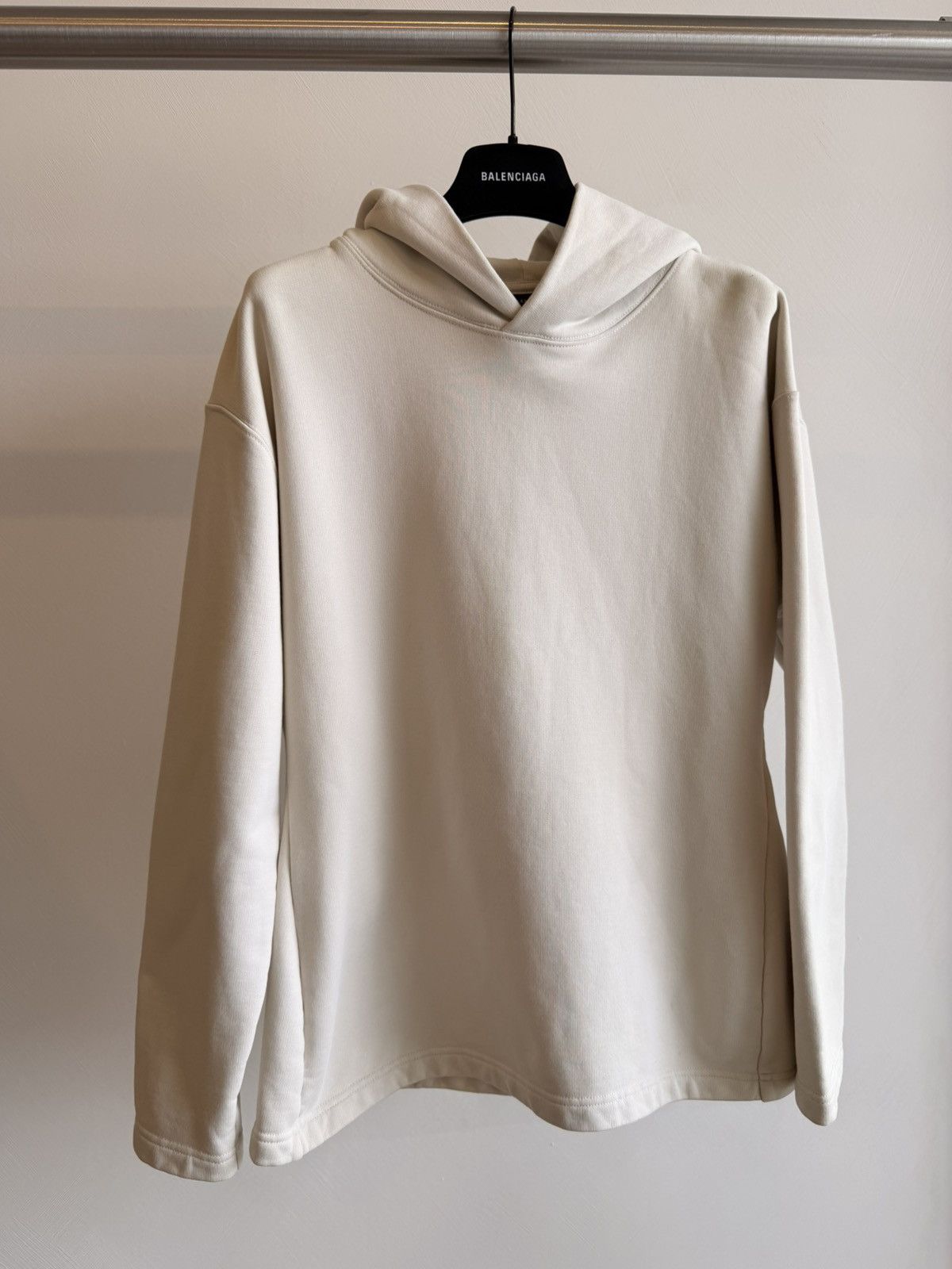 Balenciaga Balenciaga Garde-Robe Cream Beige Hoodie Women BB Size S Size S / US 4 / IT 40 - 1 Thumbnail