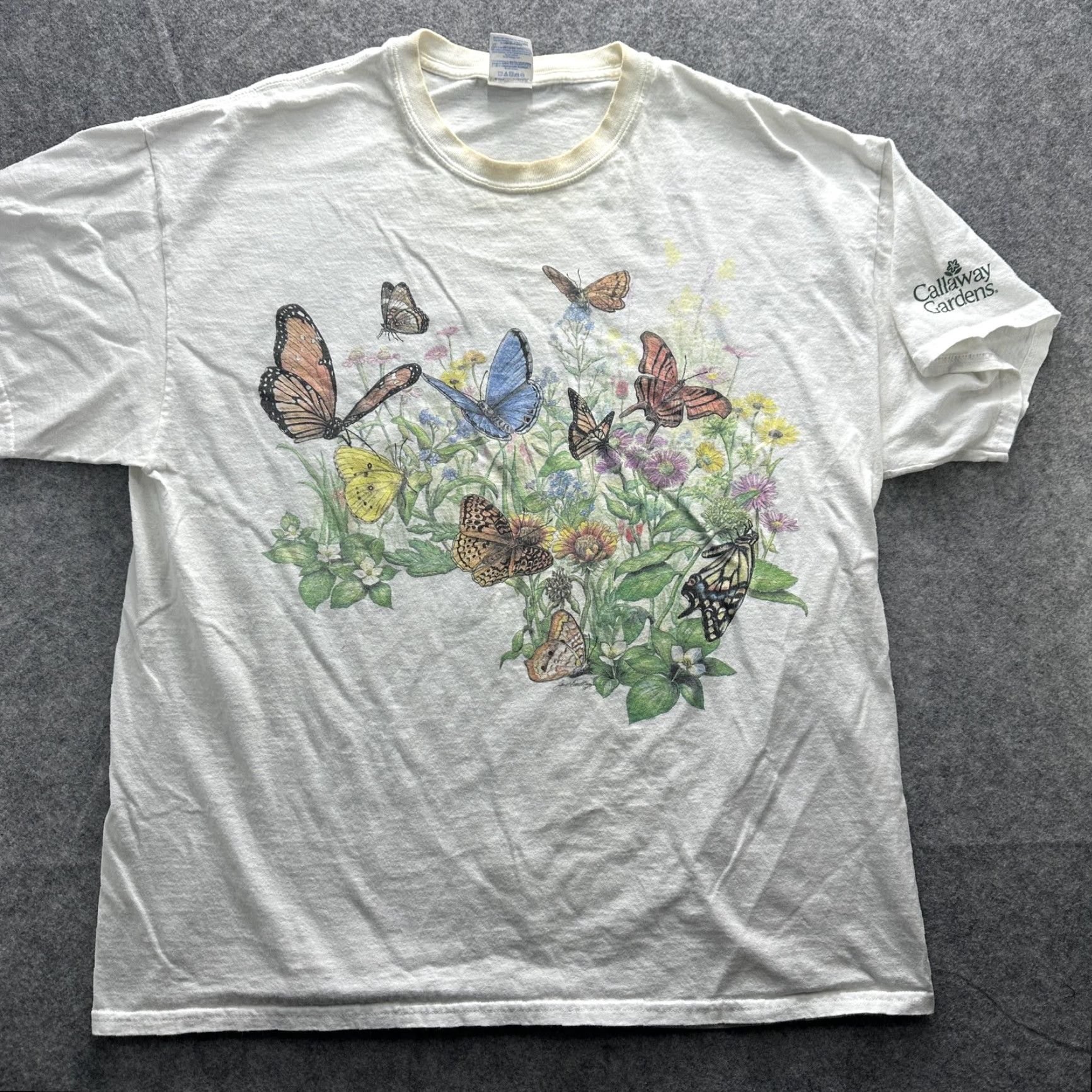 Gildan VINTAGE Callaway Gardens Butterfly Shirt Mens XL White Graphic Double Sided Nature Tee Size US XL / EU 56 / 4 - 2 Thumbnail