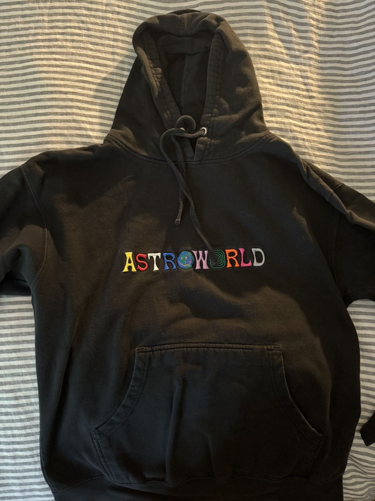 Travis Scott Astroworld “wish you were here” hoodie Size US L / EU 52-54 / 3 - 1 Thumbnail