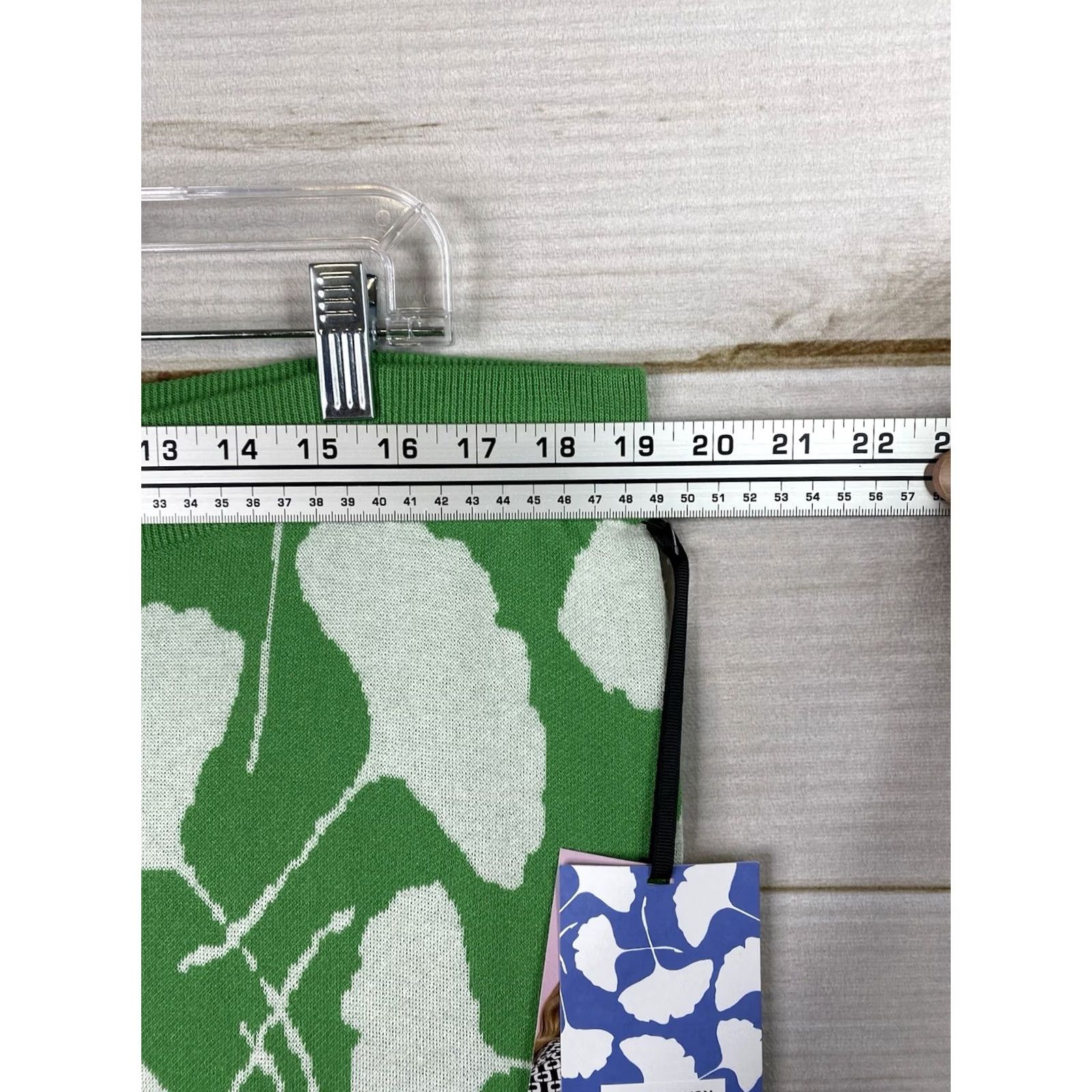 Diane von Furstenberg Diane von Furstenberg Pants Womens 2XL Green Floral Knit Straight Front Vivacious DVF Pants Womens 2XL Green Floral Knit Straight Front Brand New Size XXL / US 16-18 / IT 52-54 - 3 Thumbnail