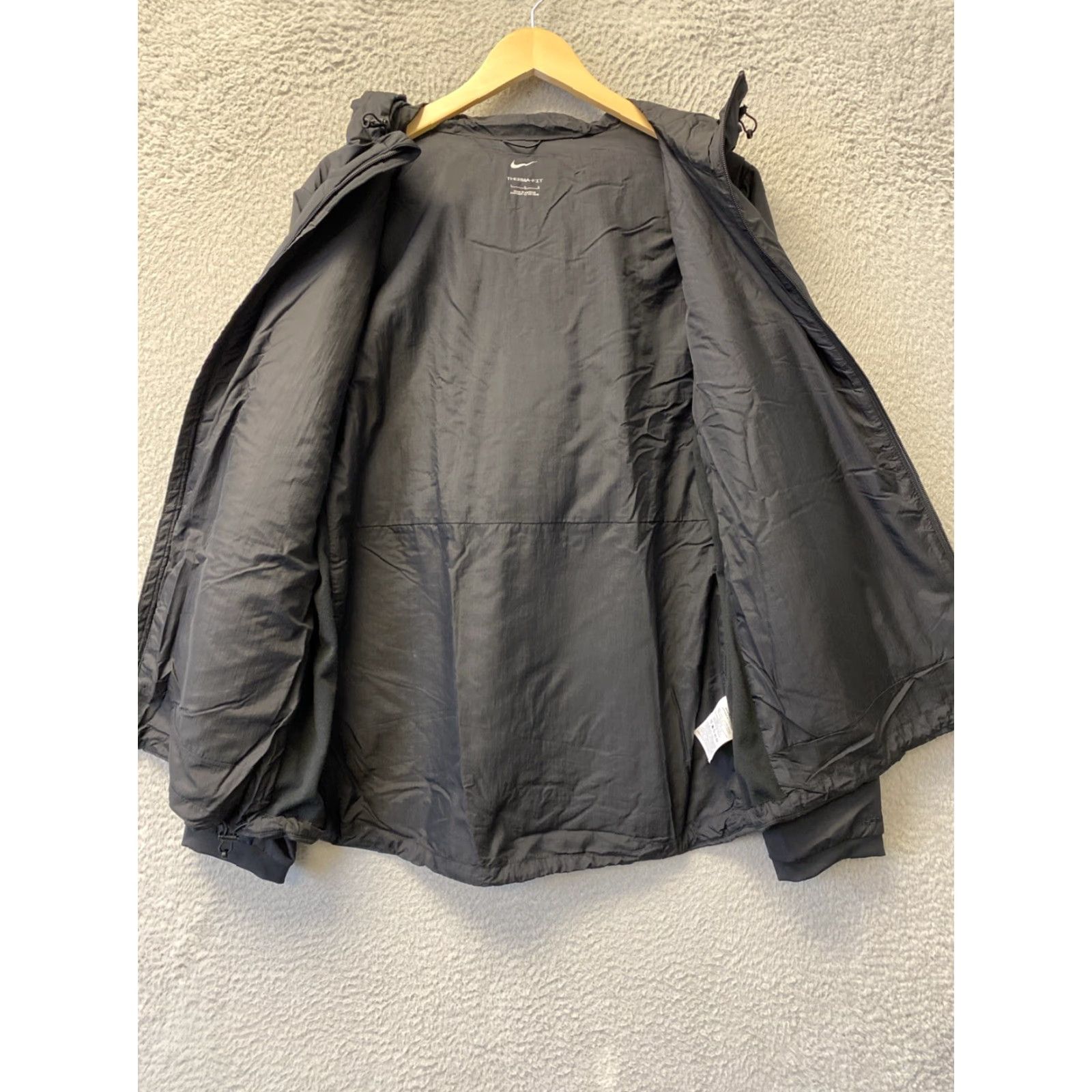Nike Nike Therma Fit Hooded Jacket Black Men’s L 125-21 Size US L / EU 52-54 / 3 - 7 Thumbnail