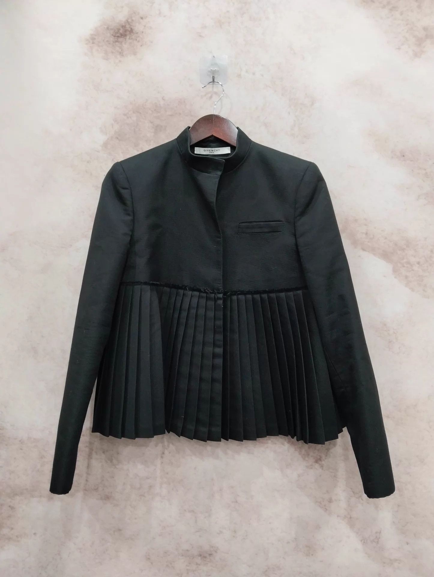 Givenchy GIVENCHY Black Jacket Size 40 Size S / US 4 / IT 40 - 1 Thumbnail