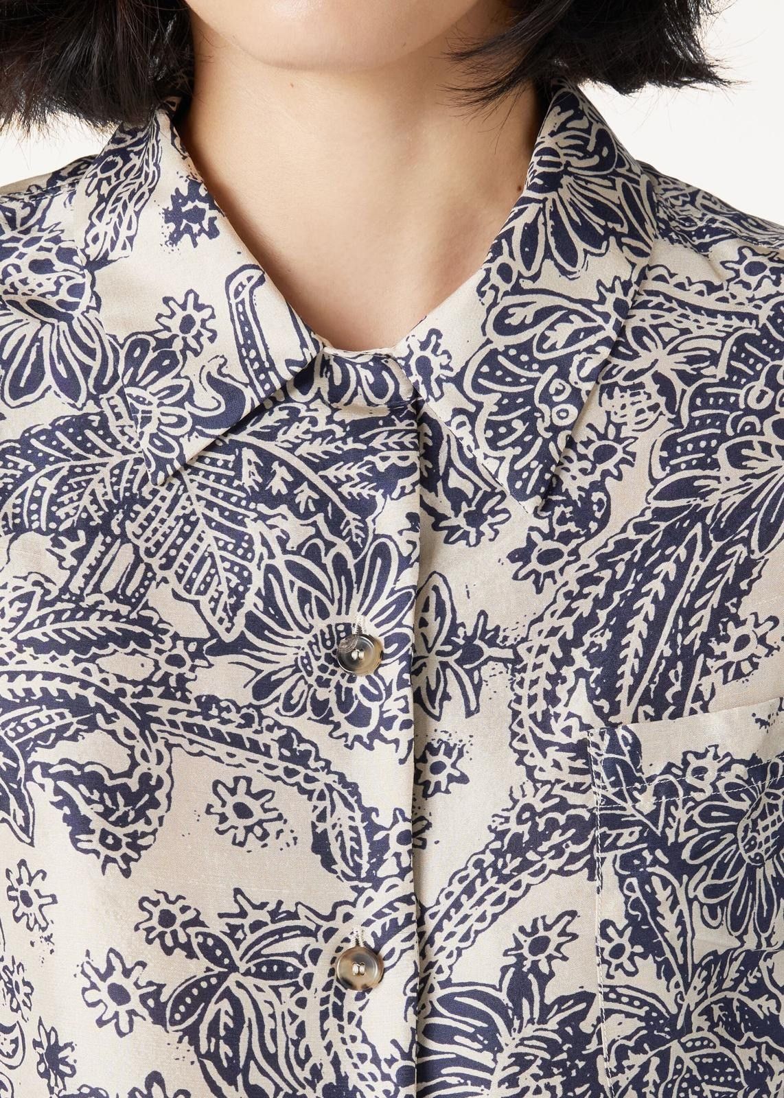 Loro Piana o1srvl11e0725 FAO0508 Silk Isoble Shirt in White/Blue Size M / US 6-8 / IT 42-44 - 3 Thumbnail