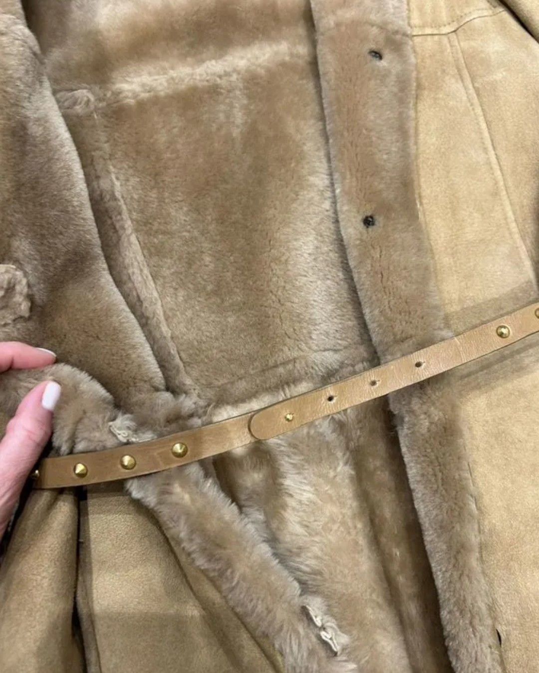 Gucci F/W 2010 SHEARLING LEATHER COAT WITH POLAR FOX FUR COLLAR Size XS / US 0-2 / IT 36-38 - 7 Thumbnail