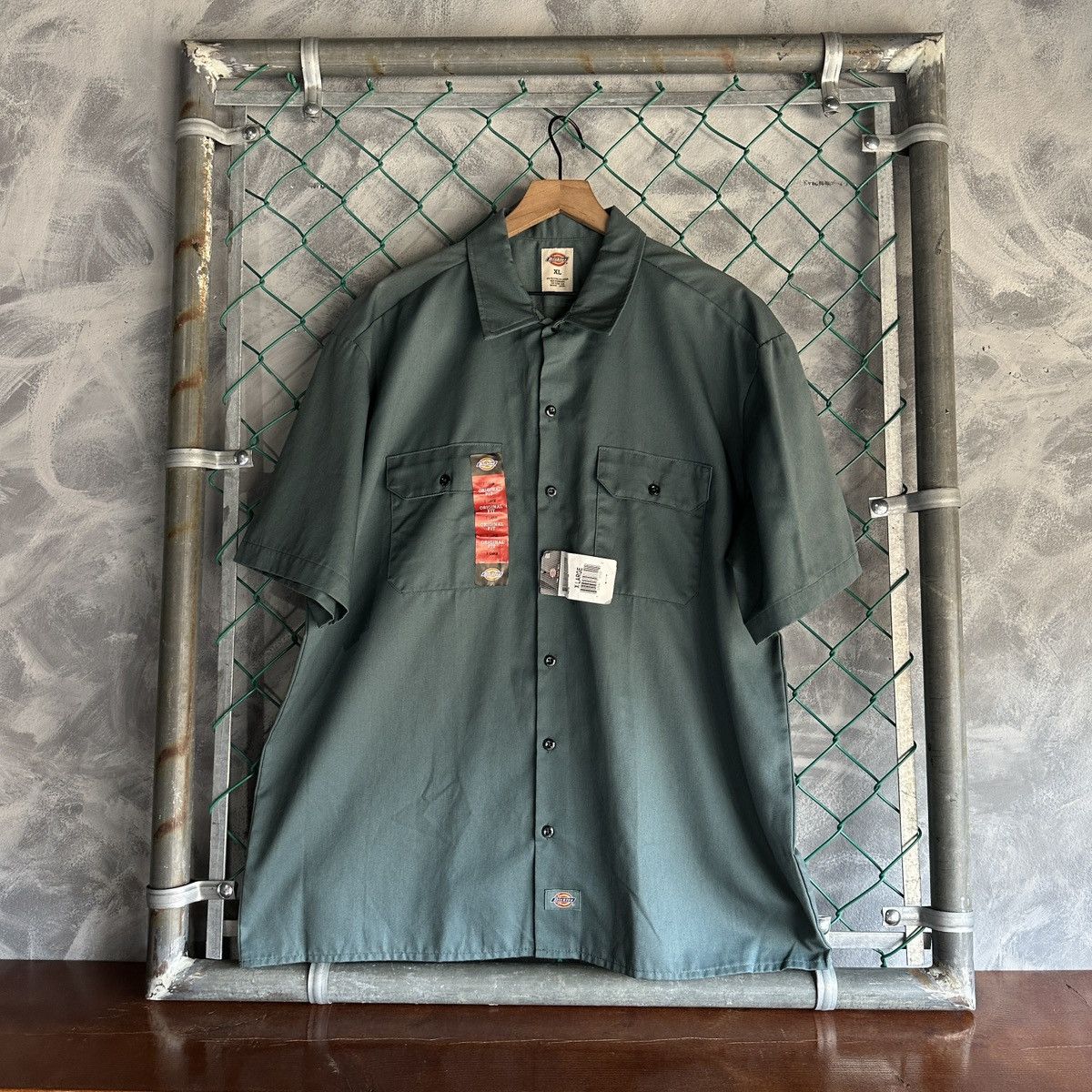 Dickies Dickies Button Up Shirt Mens XL Green New Workwear Mechanic Size US XL / EU 56 / 4 - 1 Thumbnail