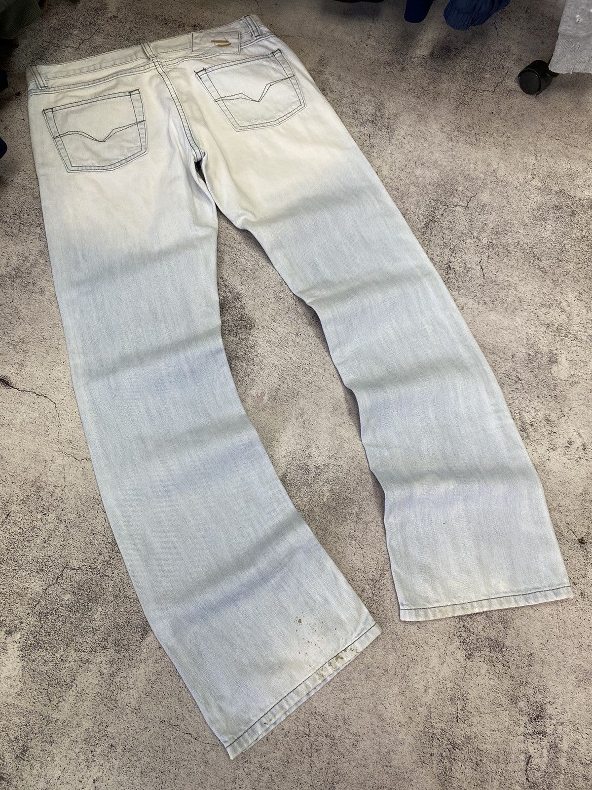 Diesel × Japanese Brand VINTAGE DIESEL DRAGON DISTRESSED JEANS JAPANESE STYLE Size US 30 / EU 46 - 8 Thumbnail
