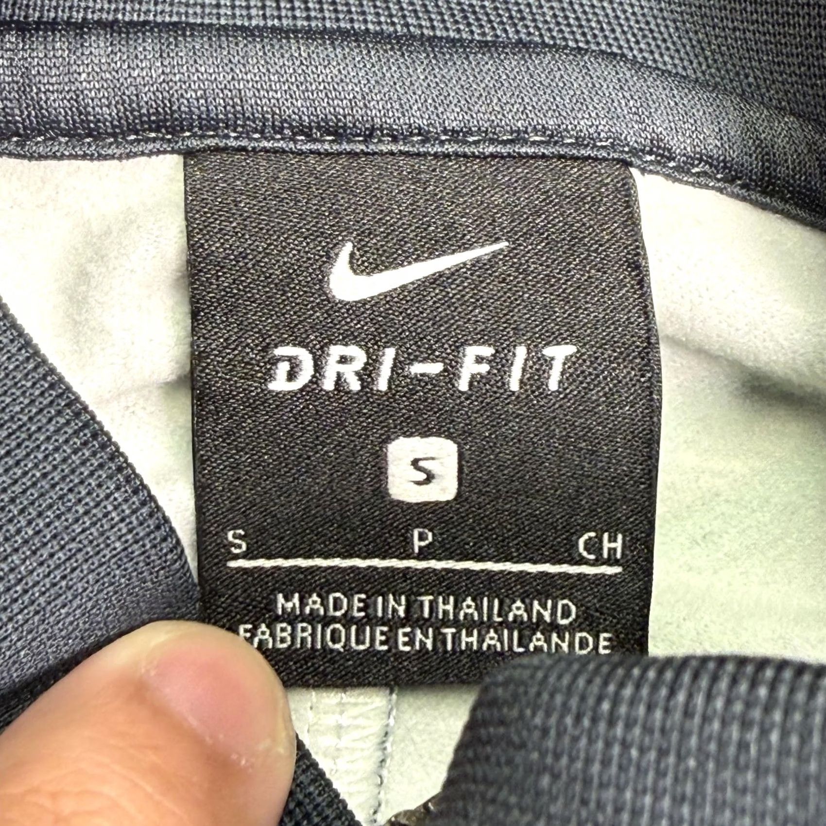 Nike Nike Dri-FIT Track Soccer Windbreaker - Medium Gray Mens Small Size Size US S / EU 44-46 / 1 - 4 Thumbnail