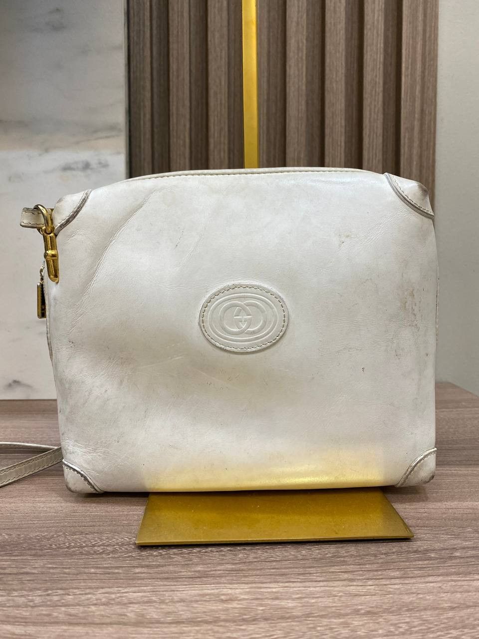 Gucci Gucci White Leather Vintage Crossbody Bag Size ONE SIZE - 4 Thumbnail