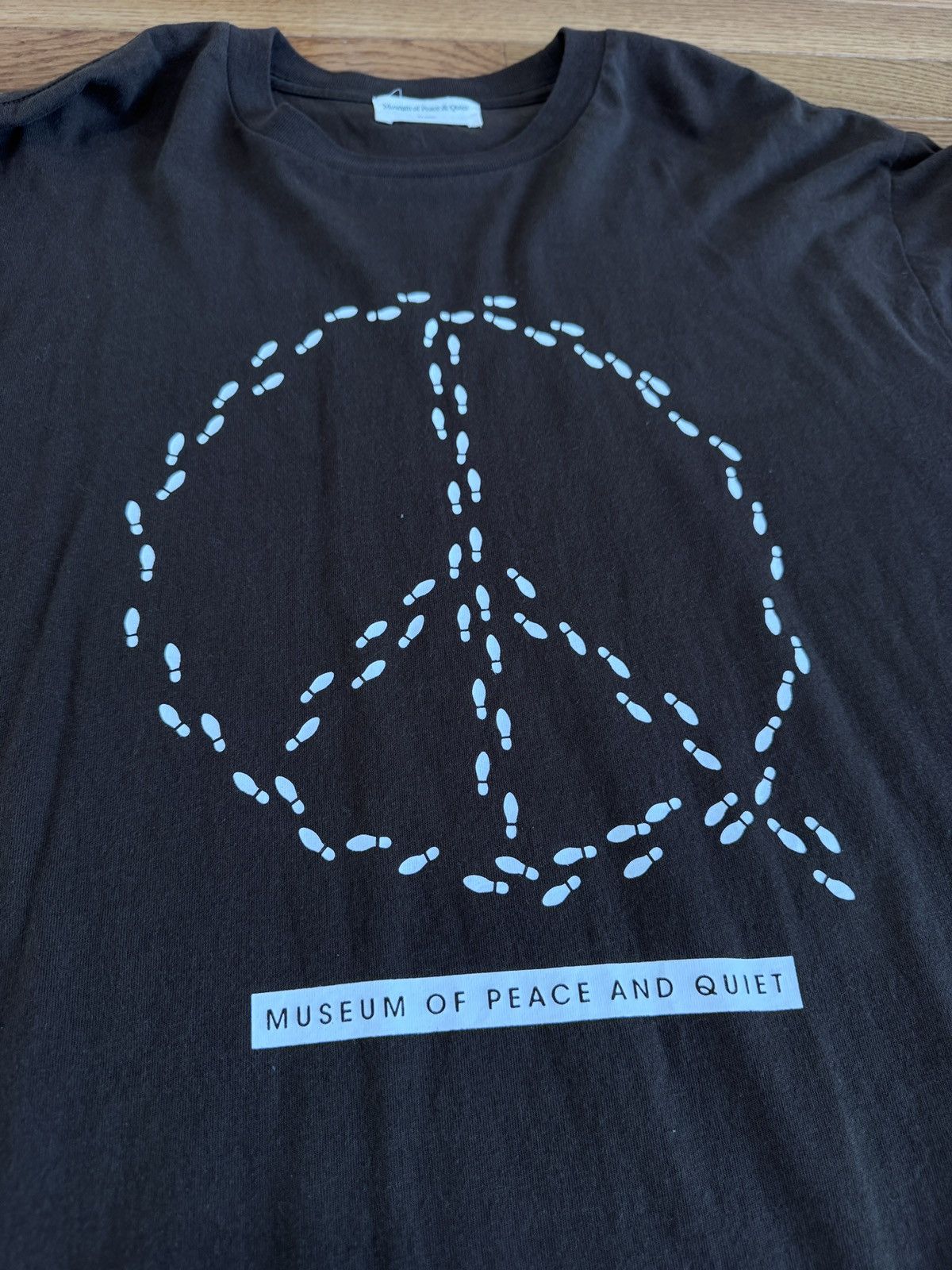 Museum of Peace and Quiet Peace long sleeve Size US XL / EU 56 / 4 - 3 Thumbnail