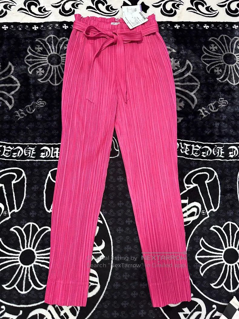 Issey Miyake Issey Miyake Fuchsia Basic Pants Size 25" / US 0 / IT 36 - 1 Thumbnail