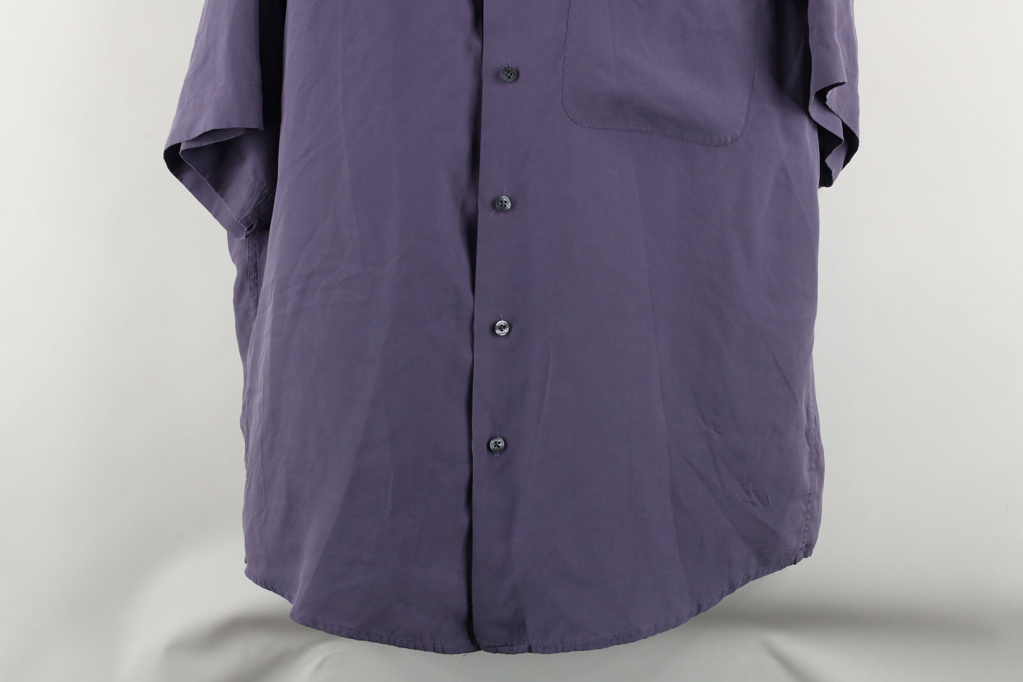 Vintage Vintage 90s Streetwear Silk Short Sleeve Button Shirt Purple Size US M / EU 48-50 / 2 - 3 Thumbnail