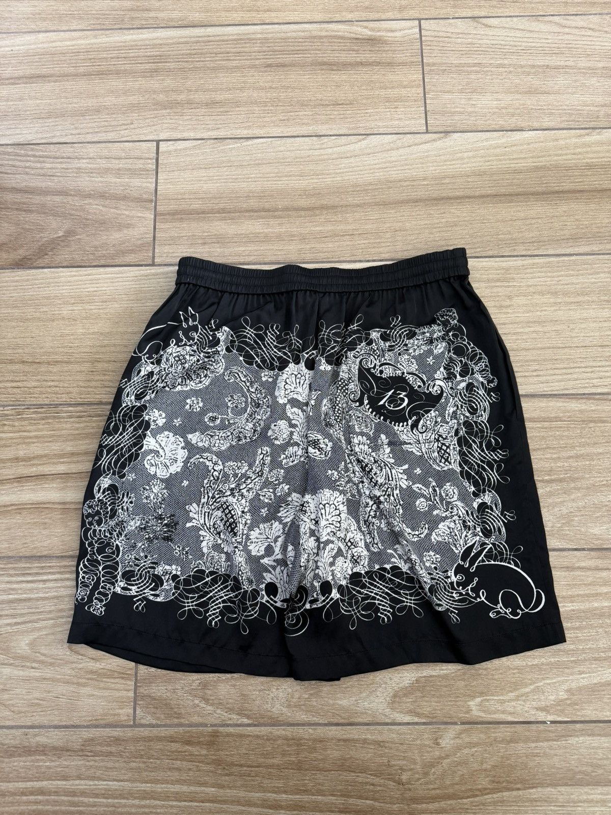 Acne Studios Acne Studios Pattern Printed Bunny Shorts Size US 32 / EU 48 - 8 Thumbnail