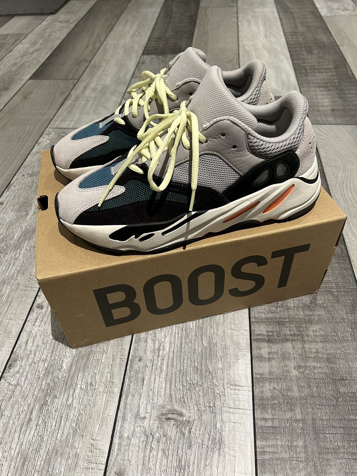 Adidas Yeezy Waverunner Size US 9.5 / EU 42-43 - 1 Thumbnail